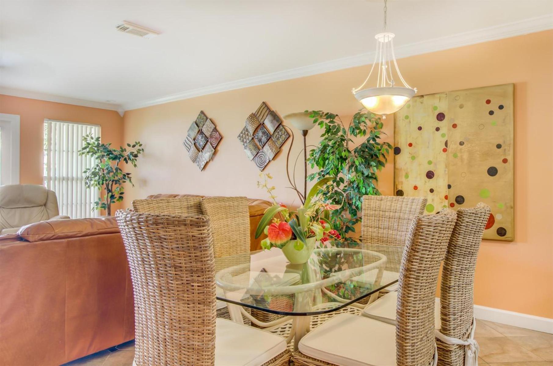 4 A, Three Bedroom Townhome Holiday home *