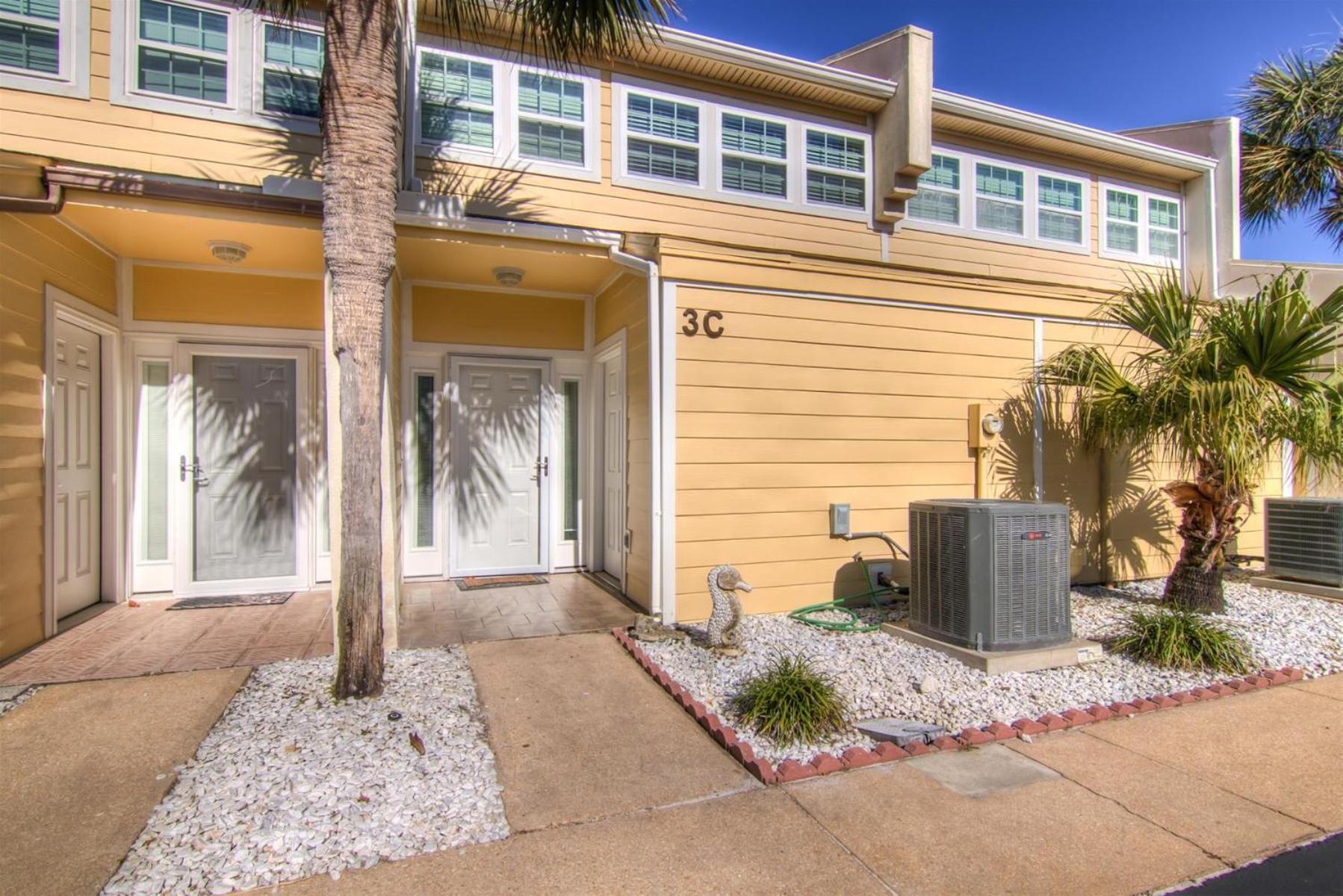 3 C, Three Bedroom Townhome Holiday home Destin