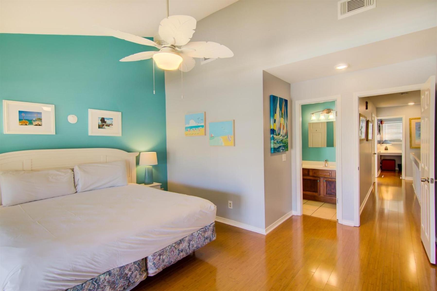 Holiday home 3 C, Three Bedroom Townhome Destin