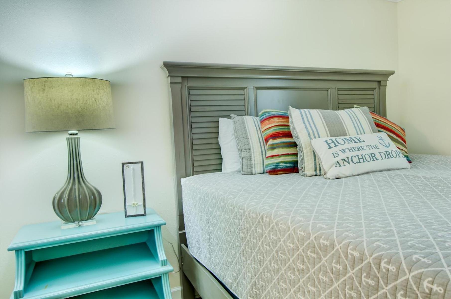 Apartment 7 D, One Bedroom Destin