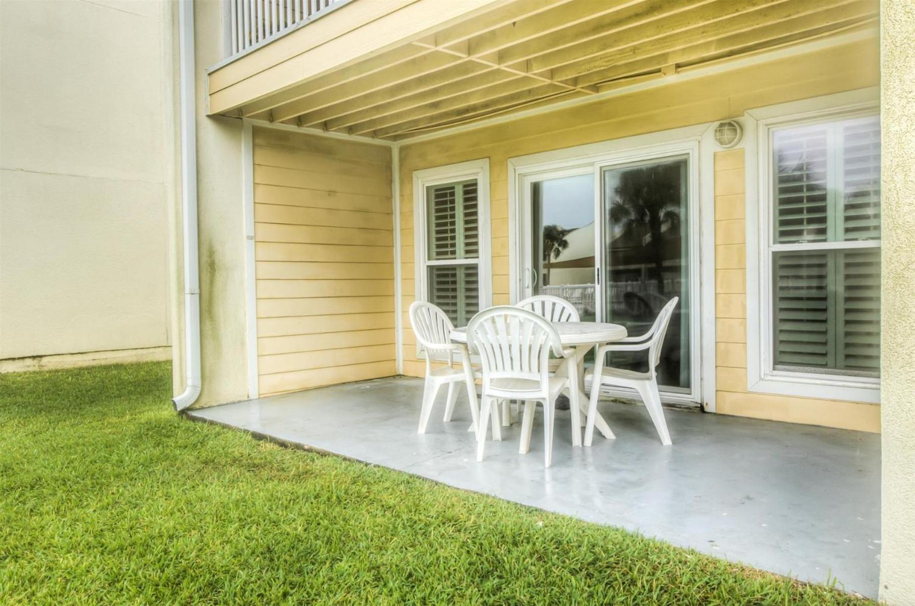7 D, One Bedroom * Destin