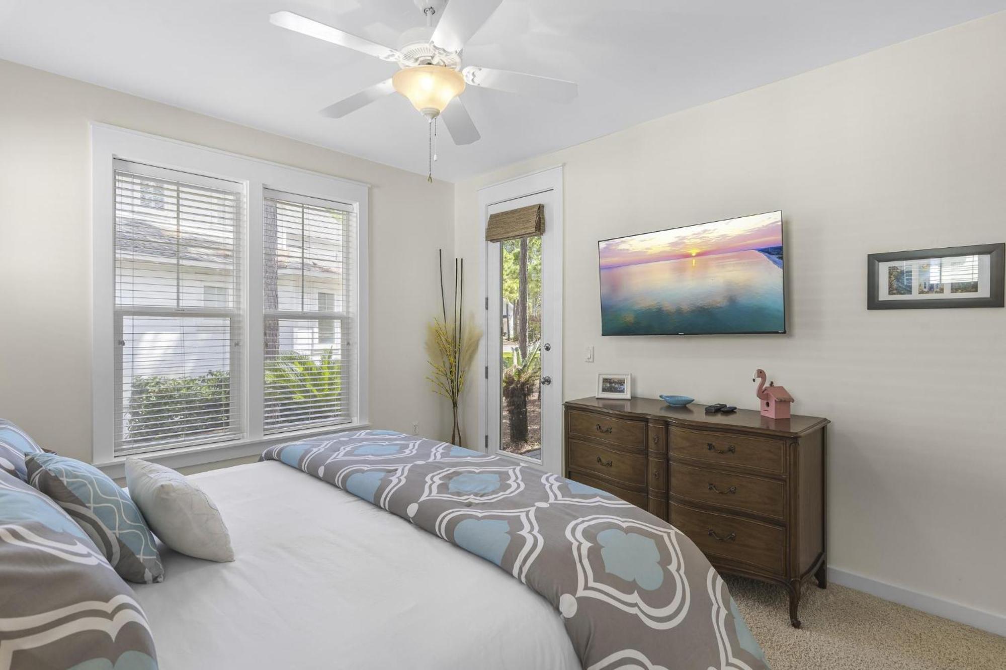 1285 Laurel Grove 'seabatical' *