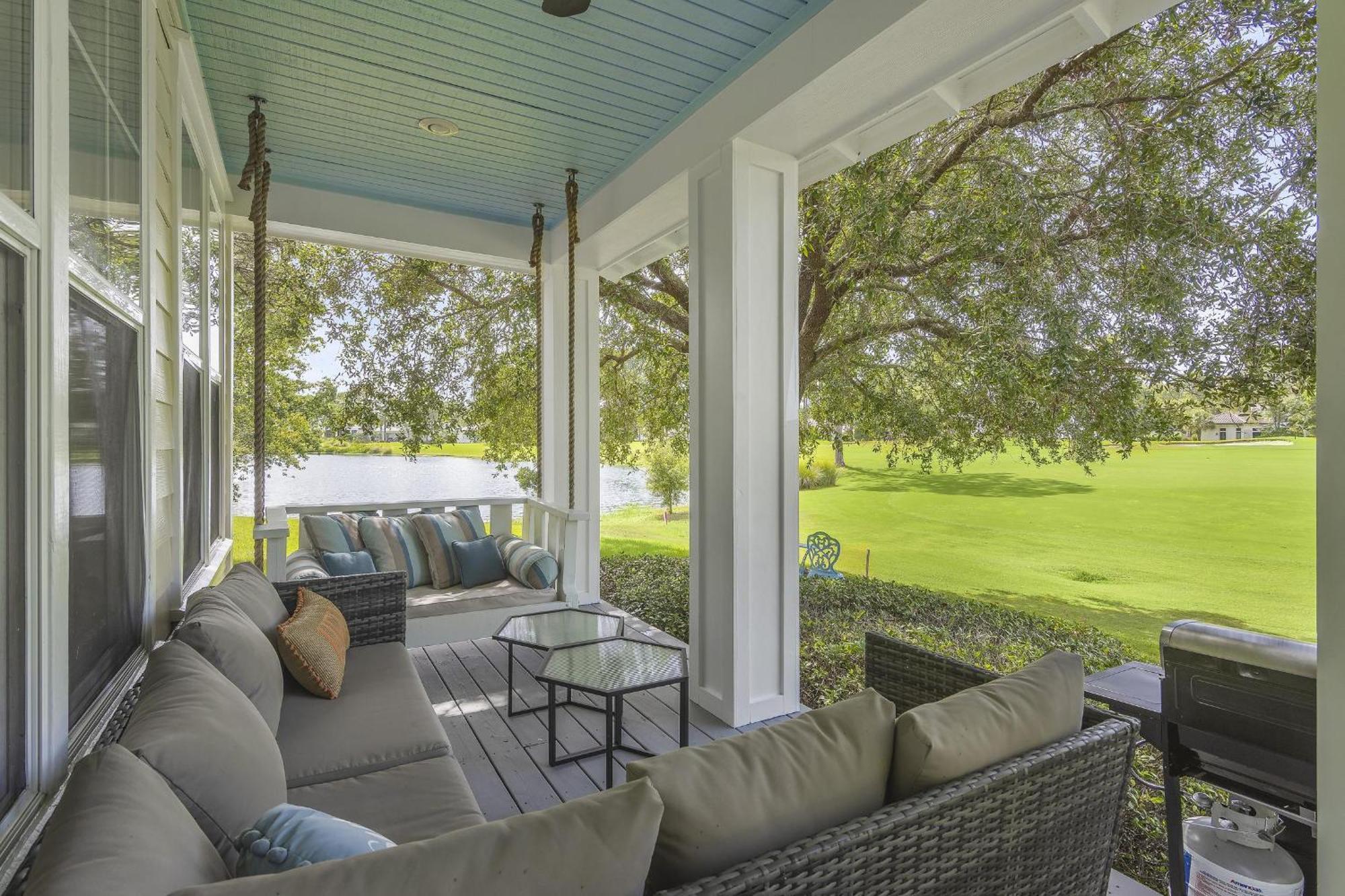 1285 Laurel Grove 'seabatical'