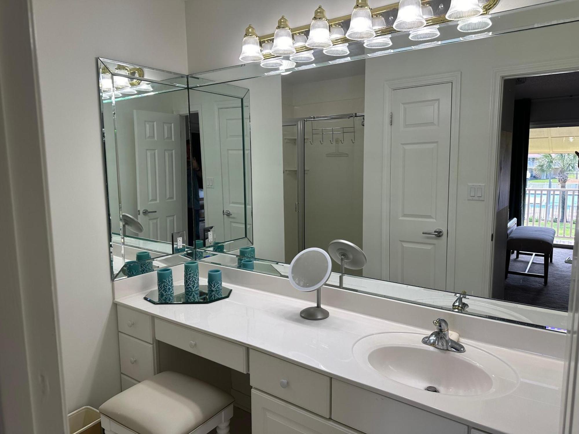 1a Two Bedroom Townhome Holiday home *