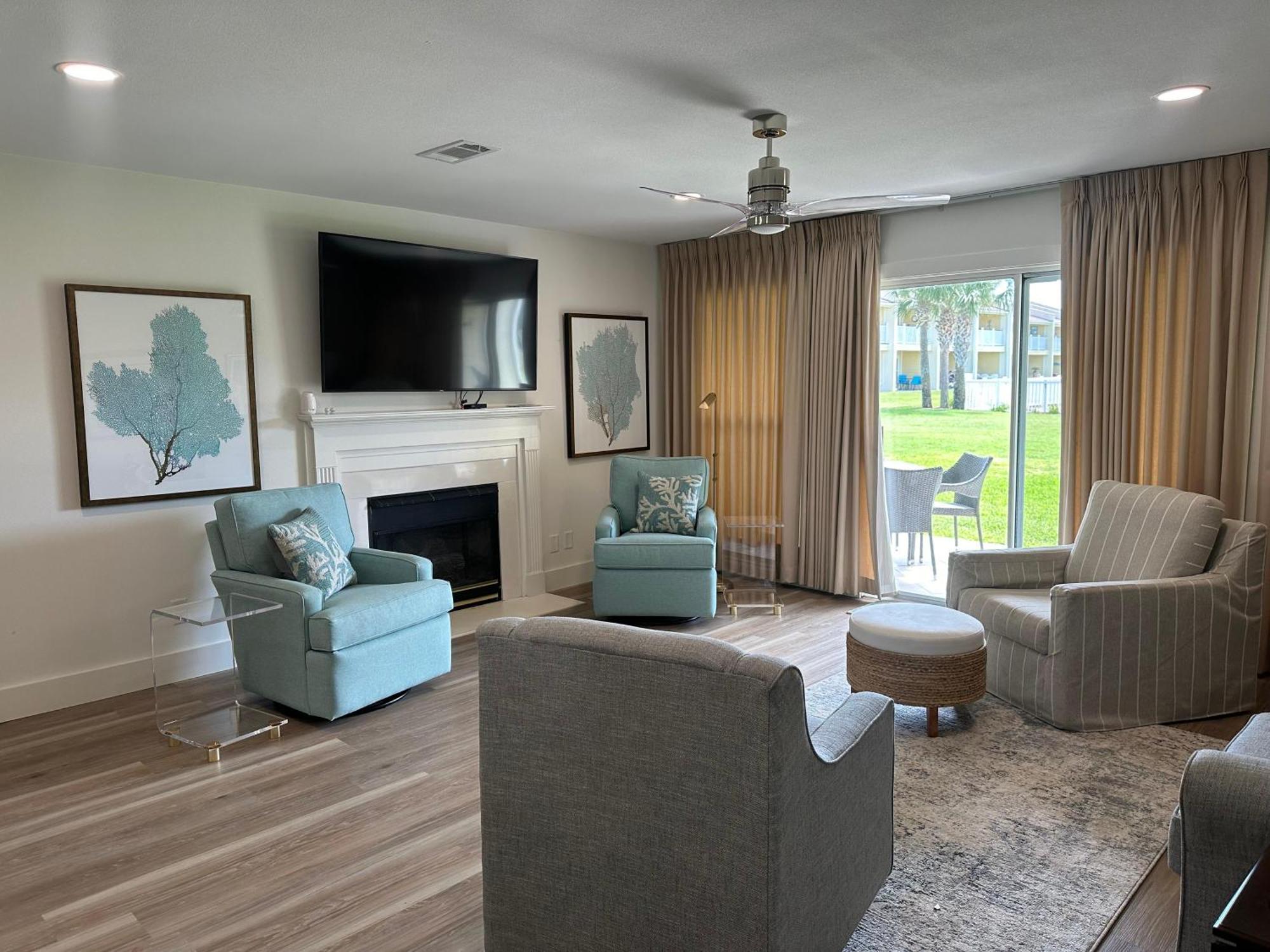 1a Two Bedroom Townhome Destin