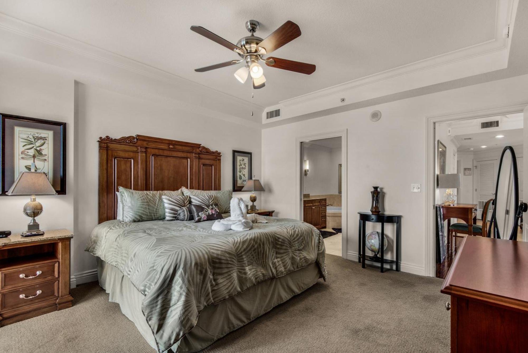 Aparthotel Bright, Corner Unit With Incredible Gulf And Sunset Views!