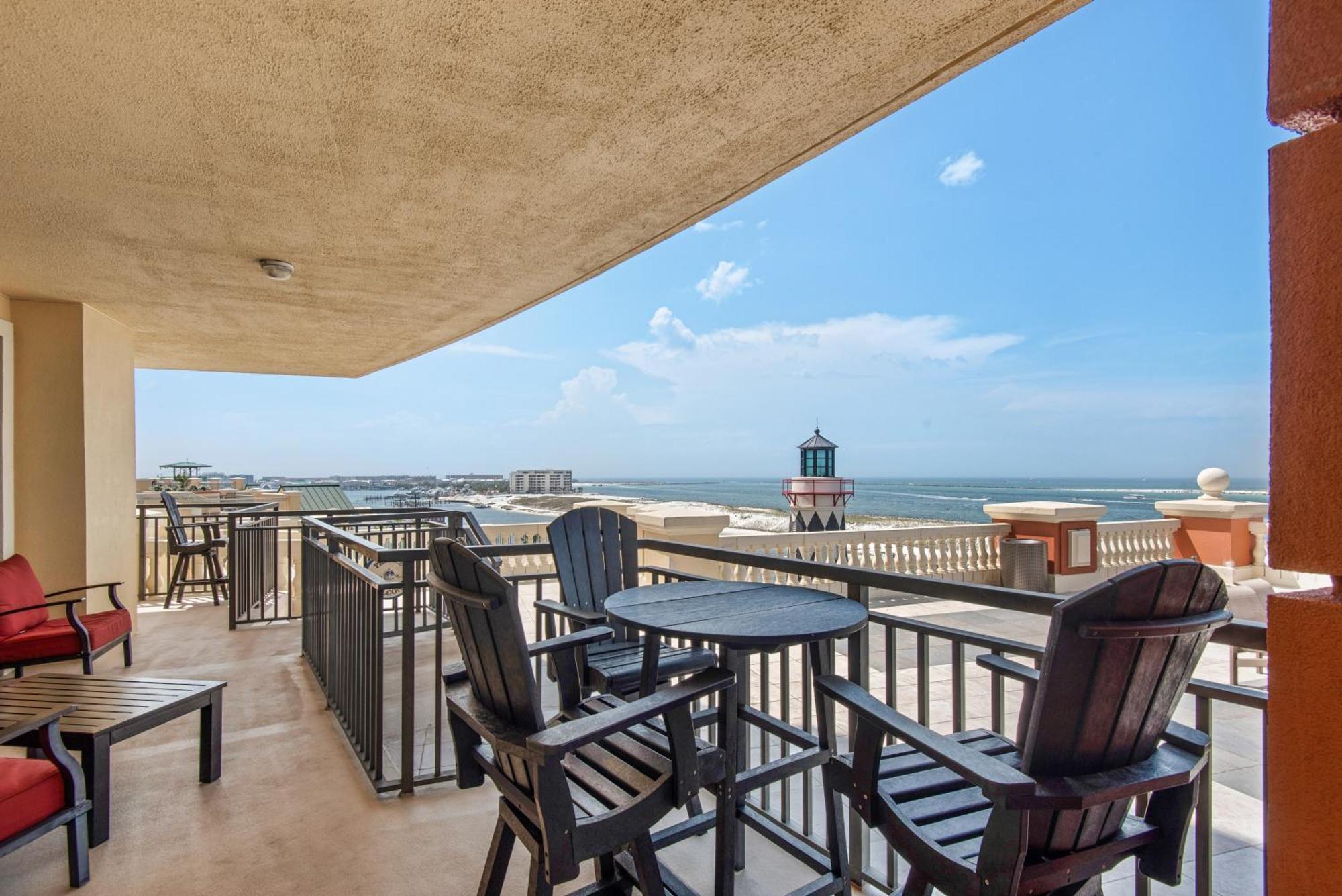 Bright, Corner Unit With Incredible Gulf And Sunset Views! * Destin