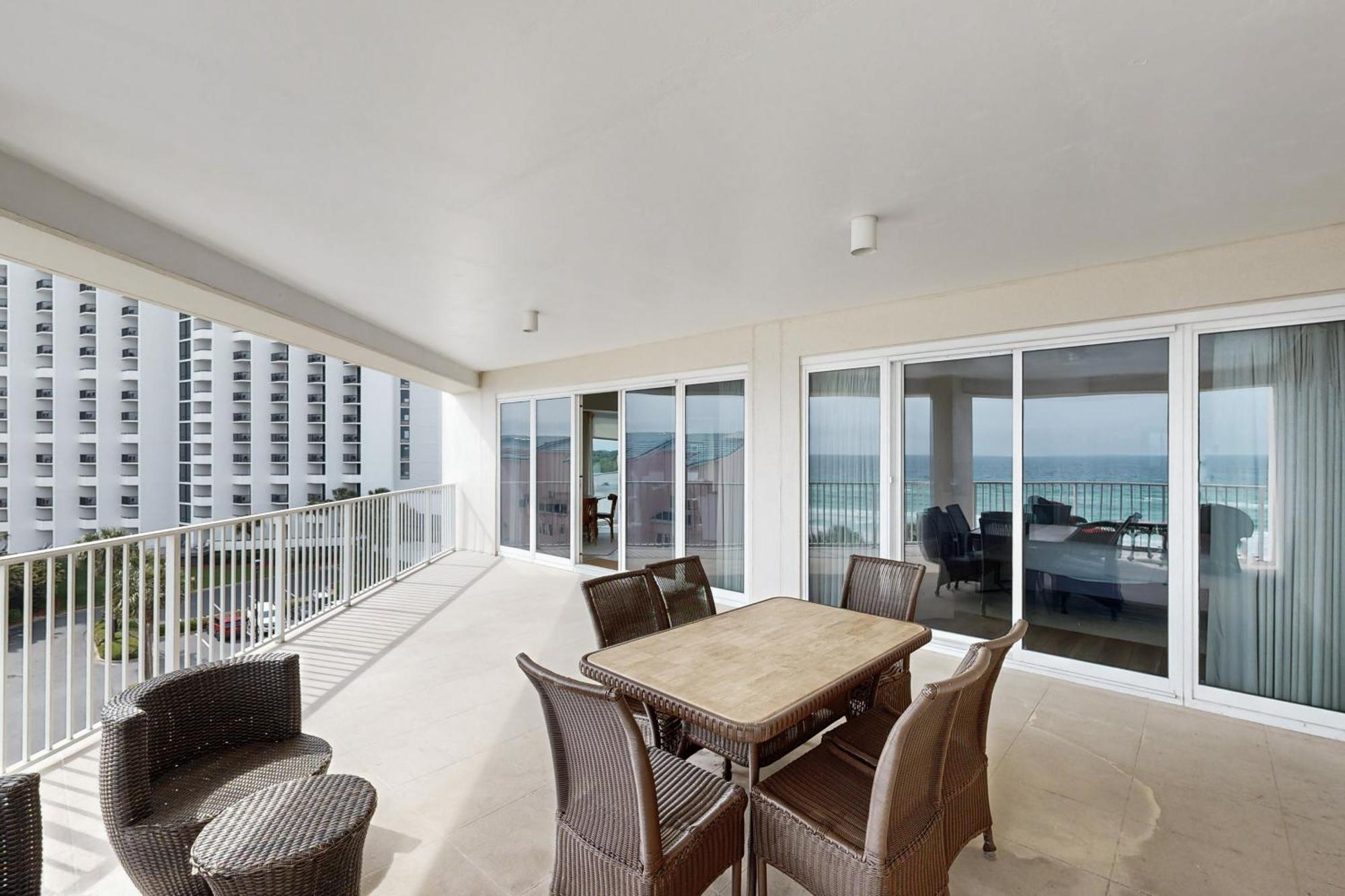 Holiday home Tops'l Tides Vi *