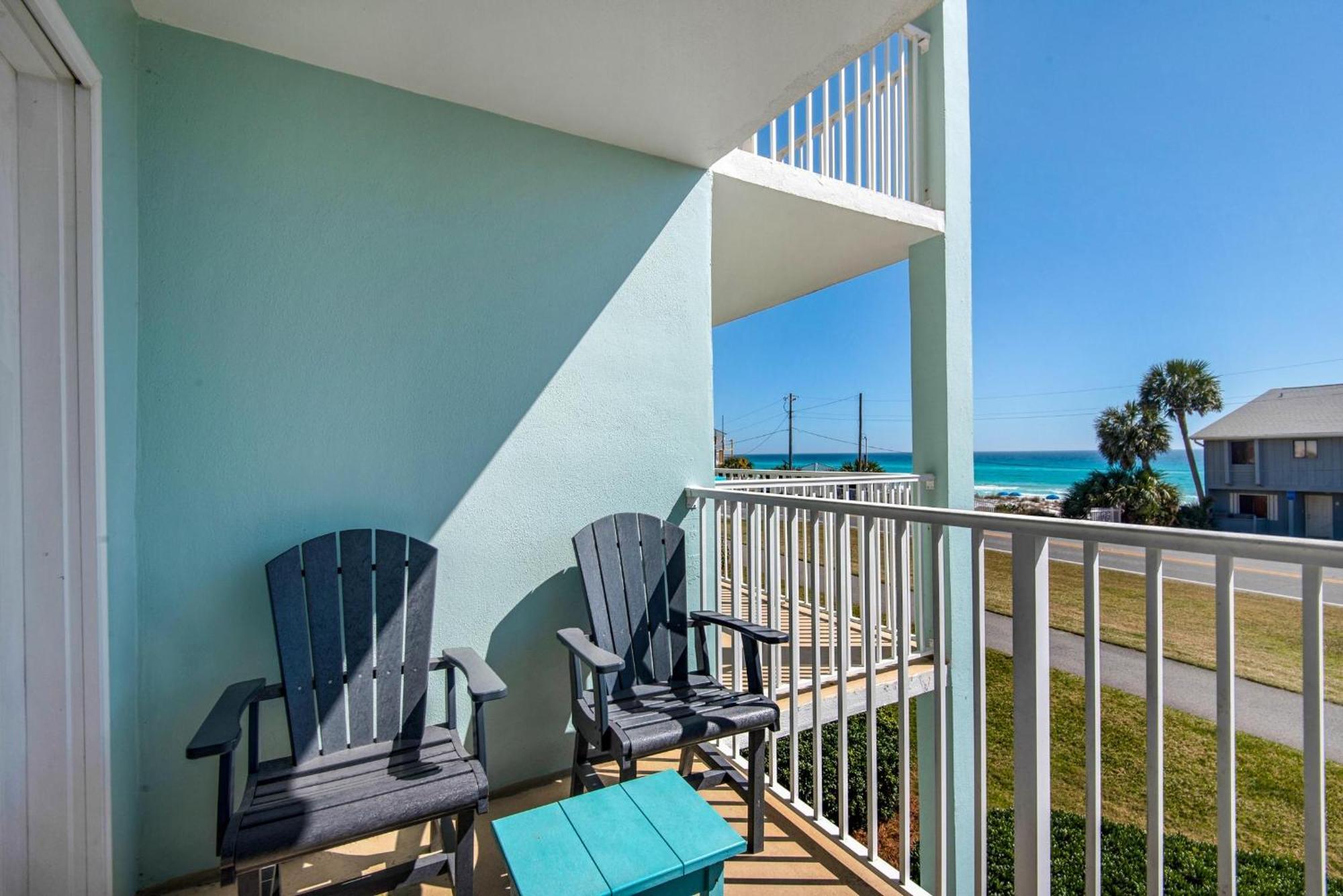 Gulf View 216 *