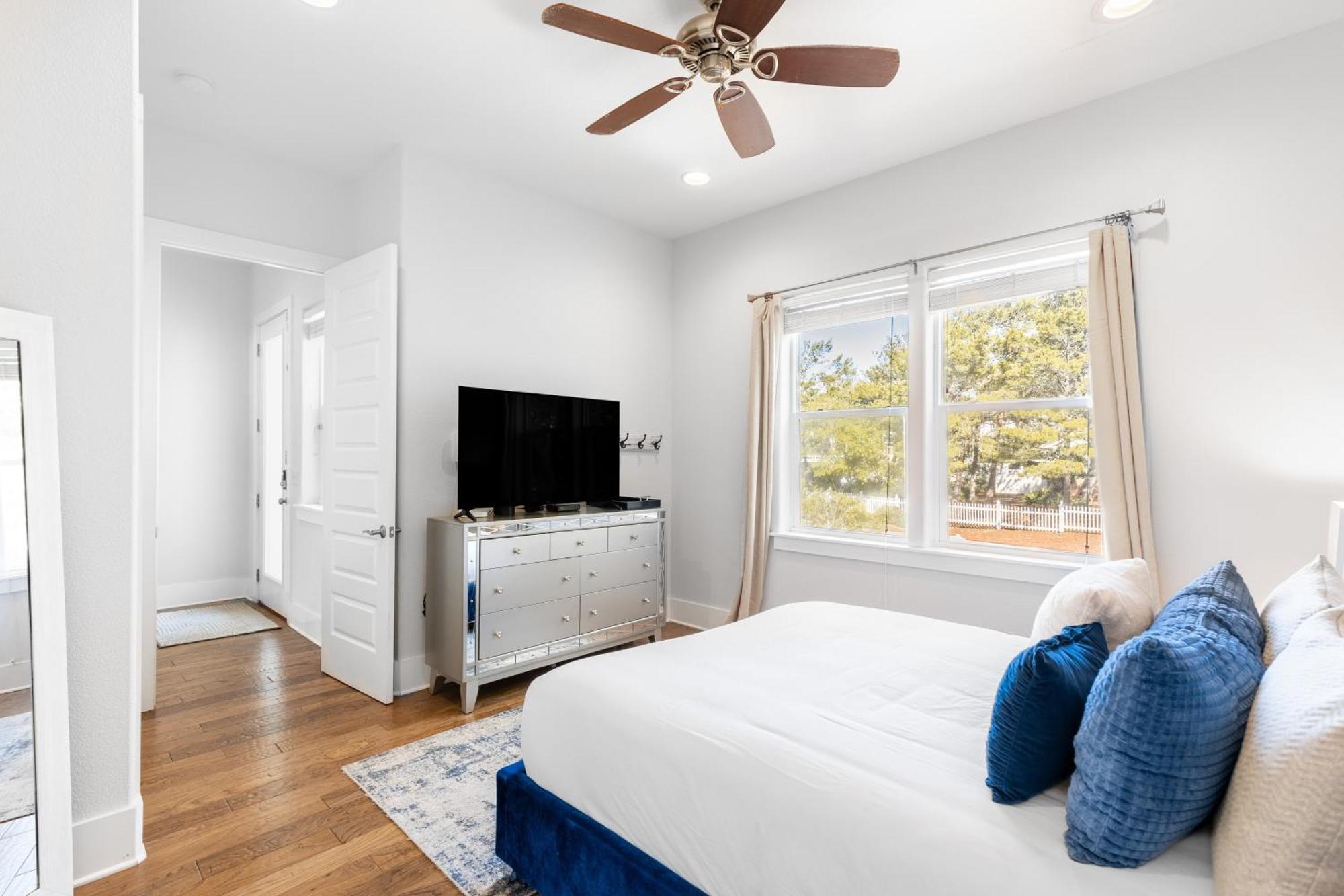 Holiday home Seacrest Paradise By Avantstay Steps To The Pet Friendly