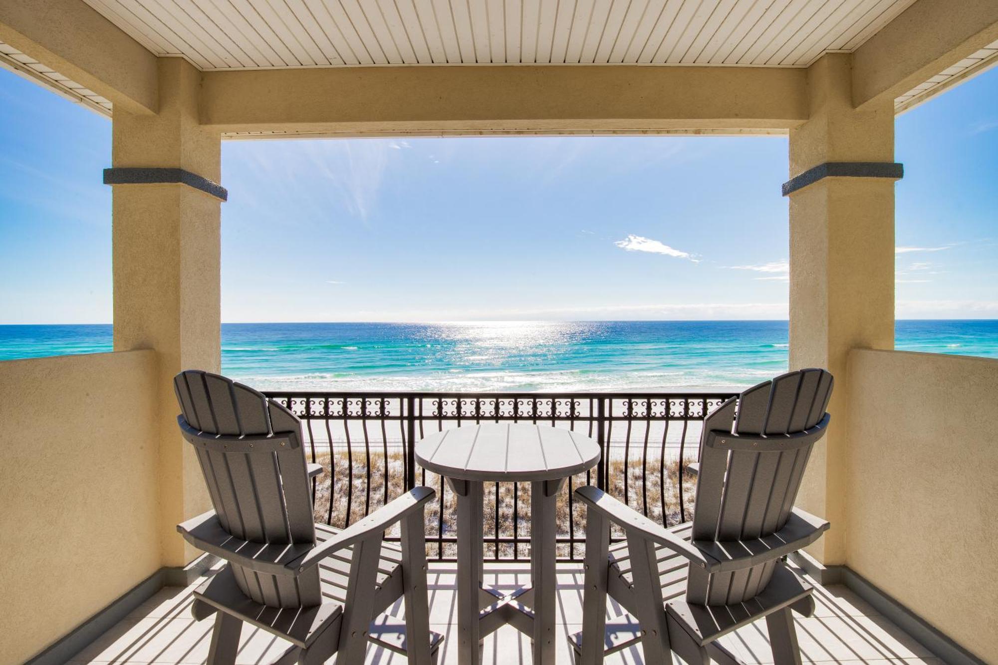 On The - Hot Tub - Gated Community Views Holiday home *
