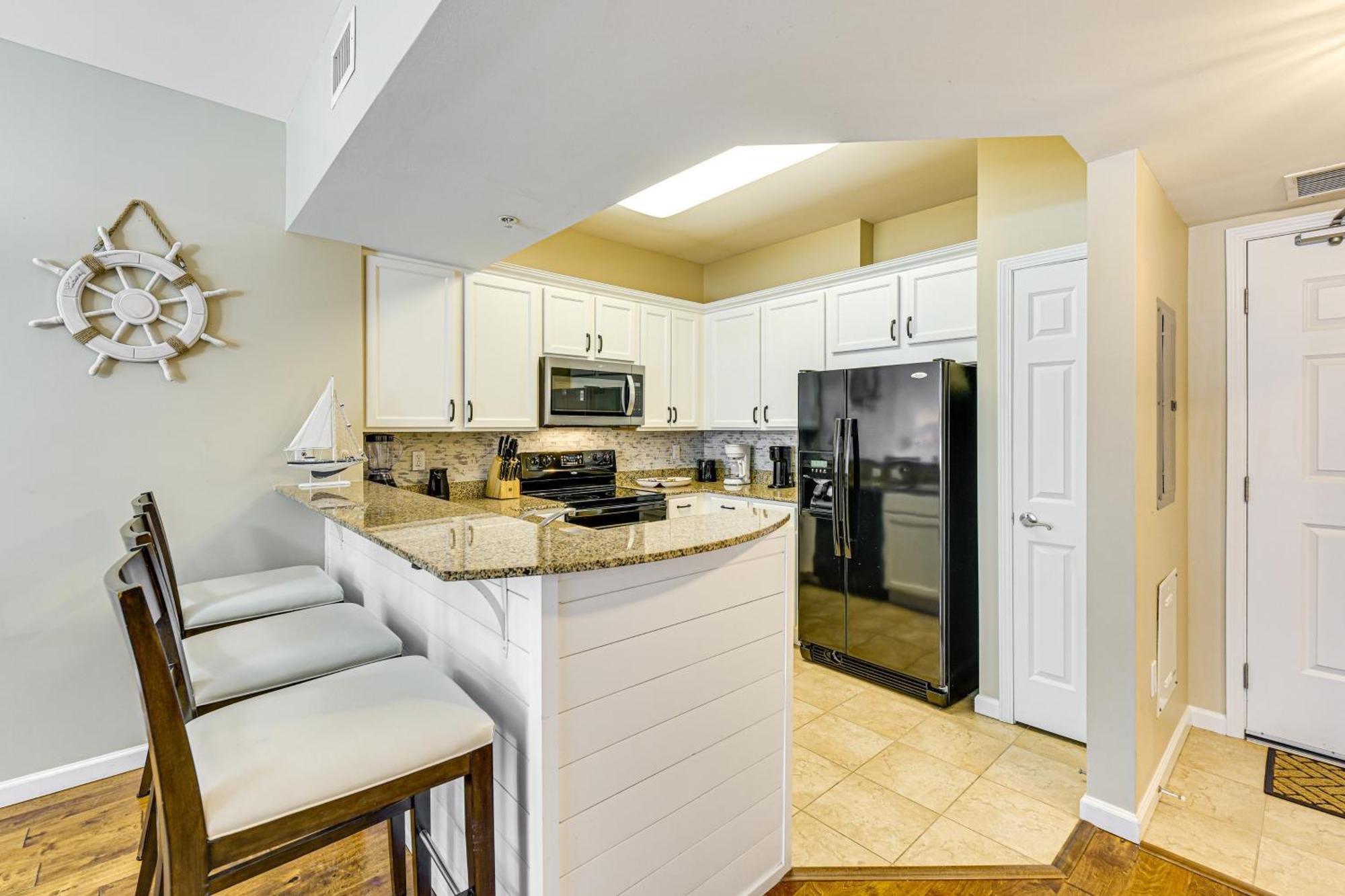 Walk To Beaches In Destin! Apartment *