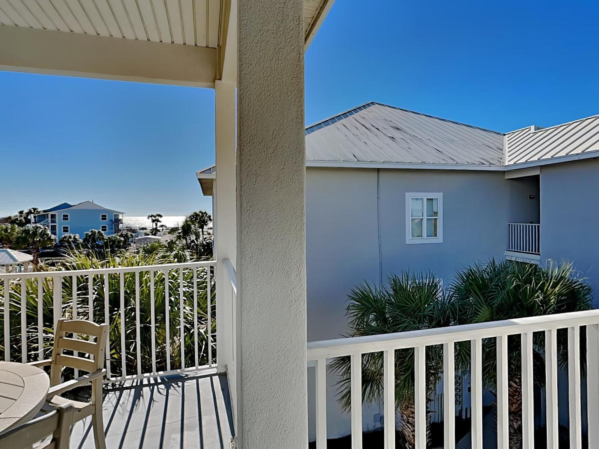 Pavilion Palms 201a *