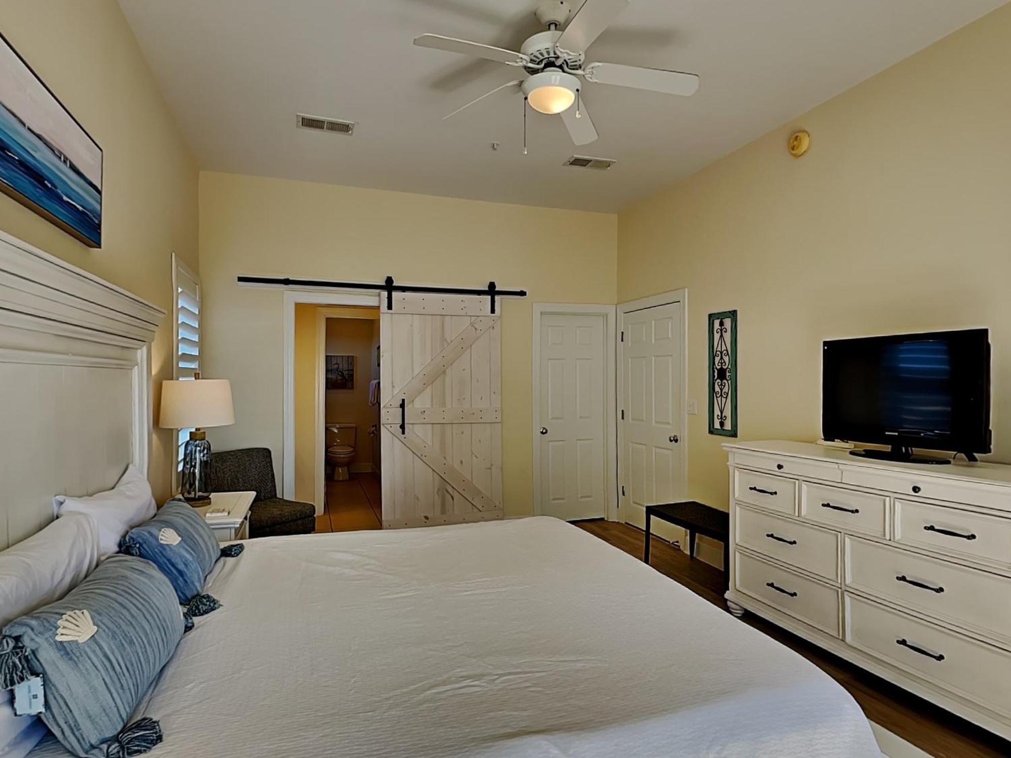 Pavilion Palms 201a Destin