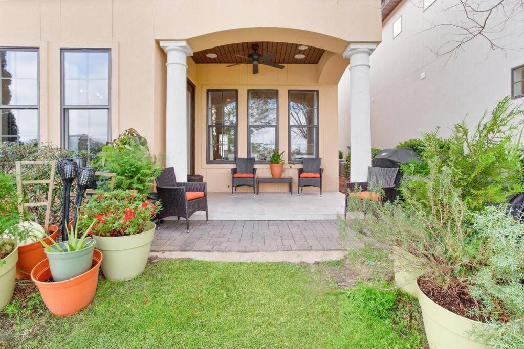 4 Bedroom House On The Golf Course With 2 Golf Carts! Holiday home *