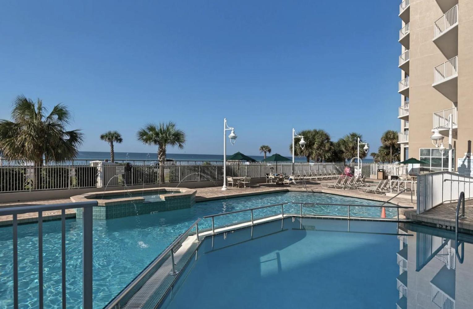 Beauty And The Beach! Heart Of Miramar Apartment Destin