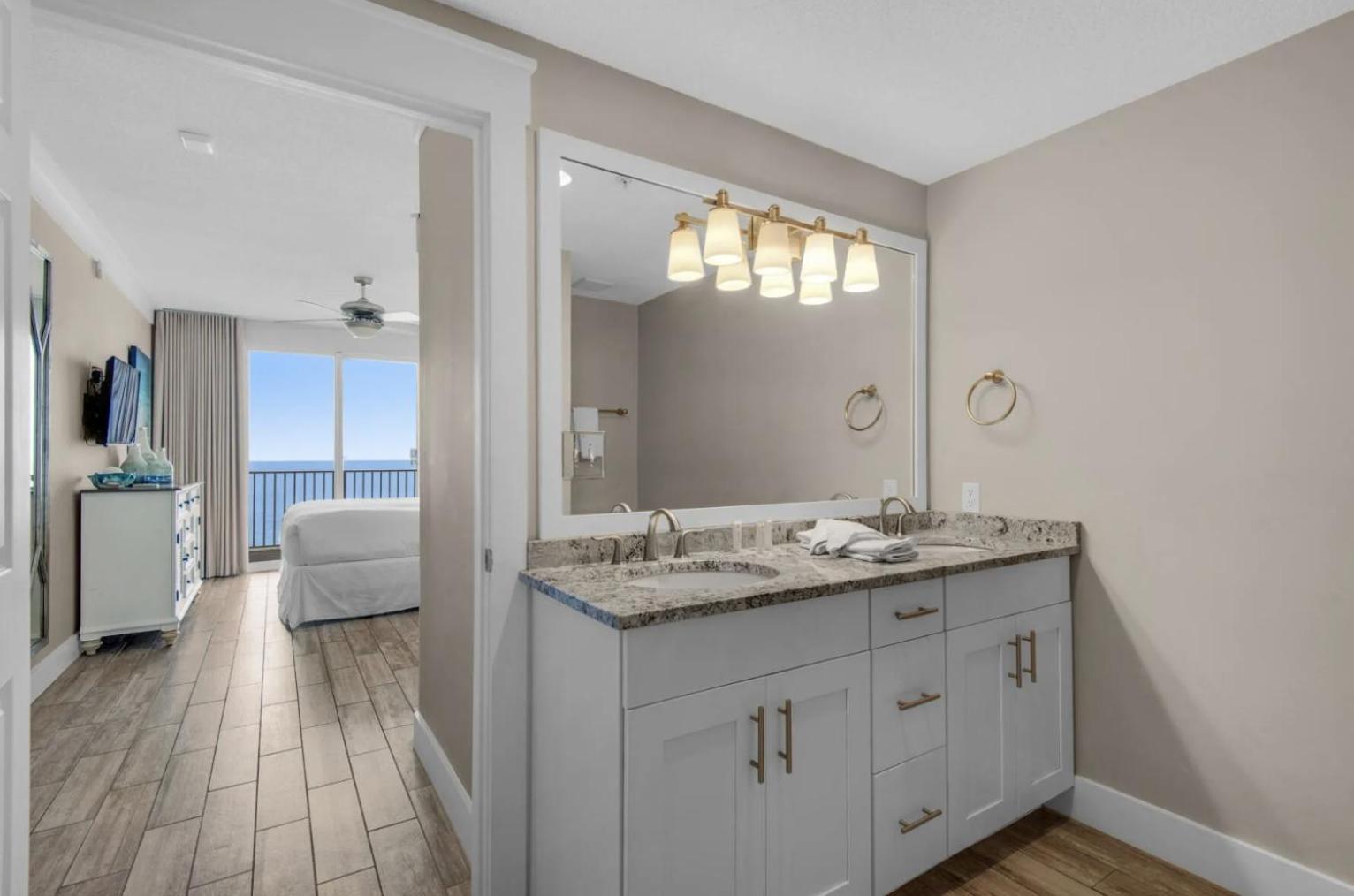 Apartment Beauty And The Beach! Heart Of Miramar