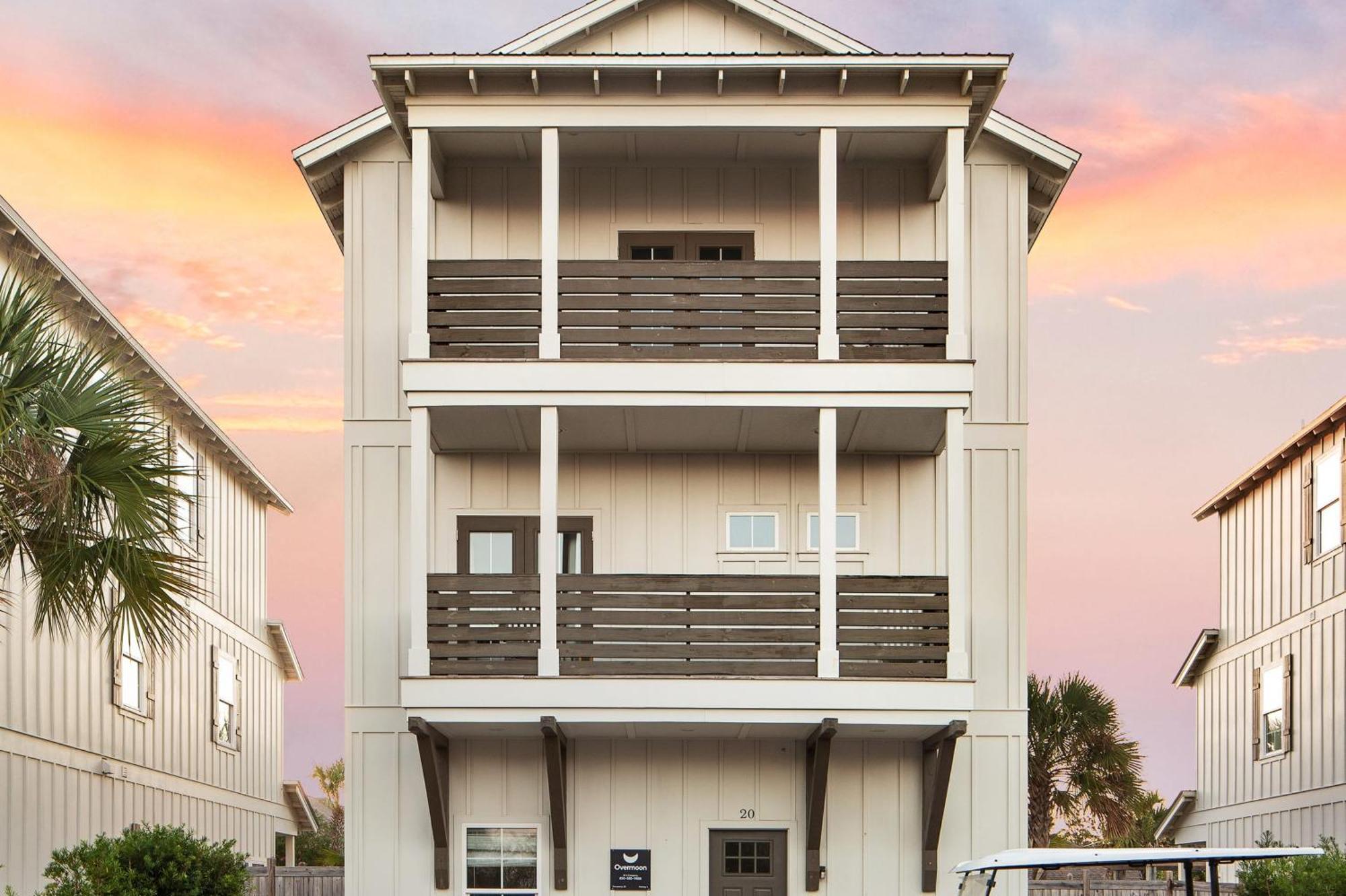Miramar Dream House Fully Stocked W Pool Hot Tub Near Holiday home