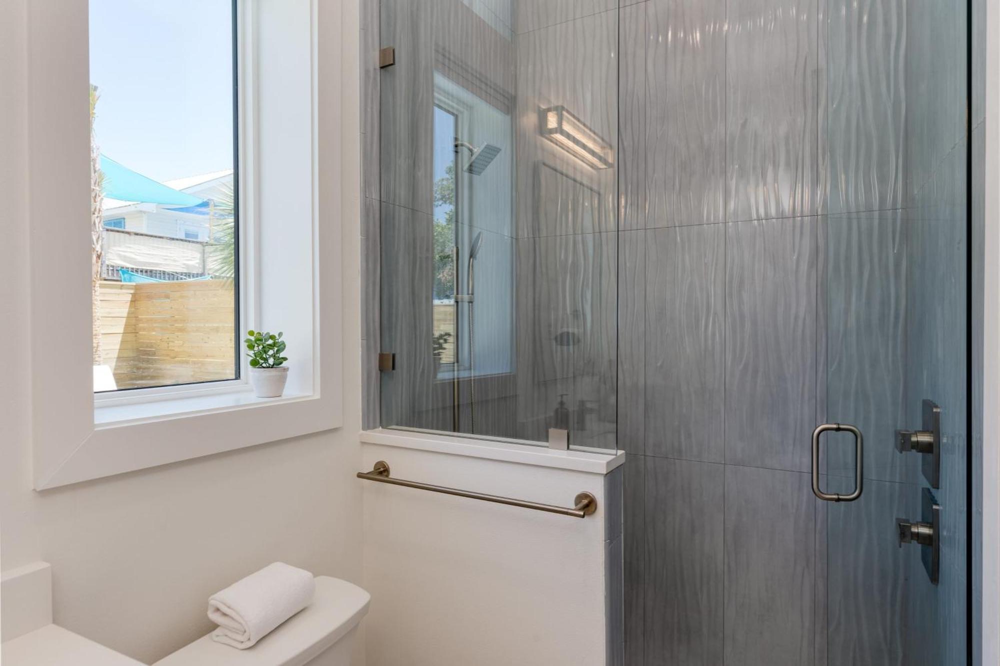 Villa Emerald Enclave By Avantstay 18bdr Buyout Two Stunning Homes By The