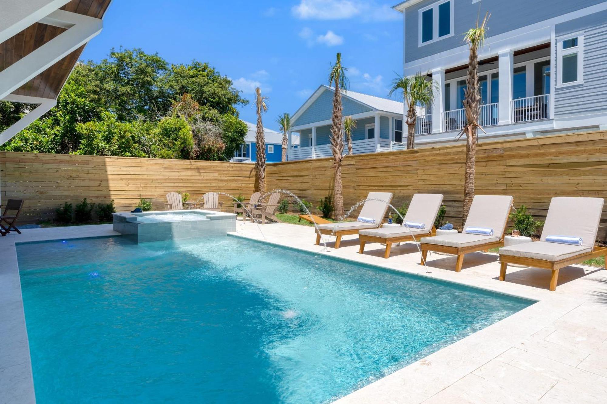 Emerald Enclave By Avantstay 18bdr Buyout Two Stunning Homes By The Villa *