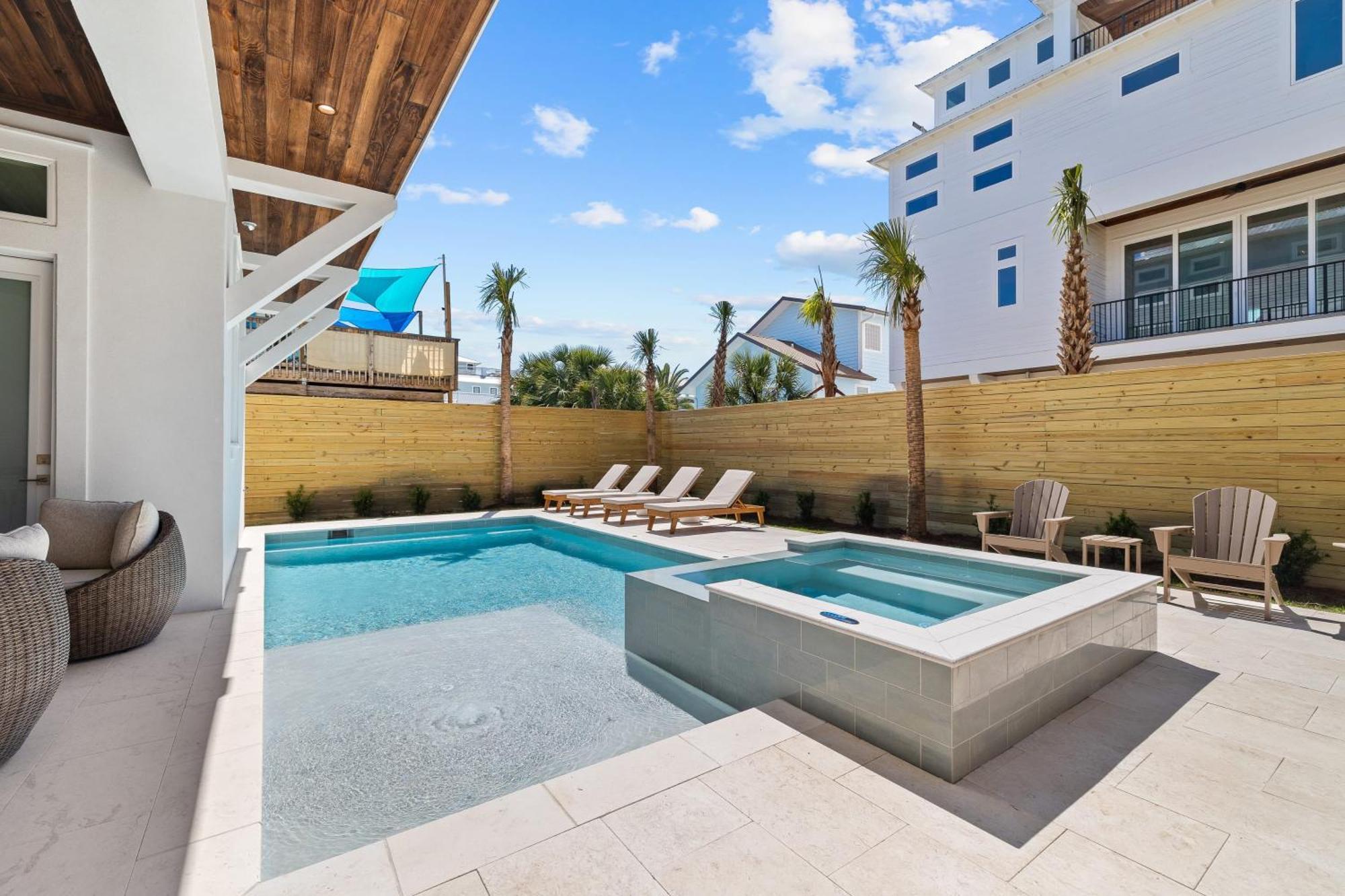 Emerald Enclave By Avantstay 18bdr Buyout Two Stunning Homes By The Villa *