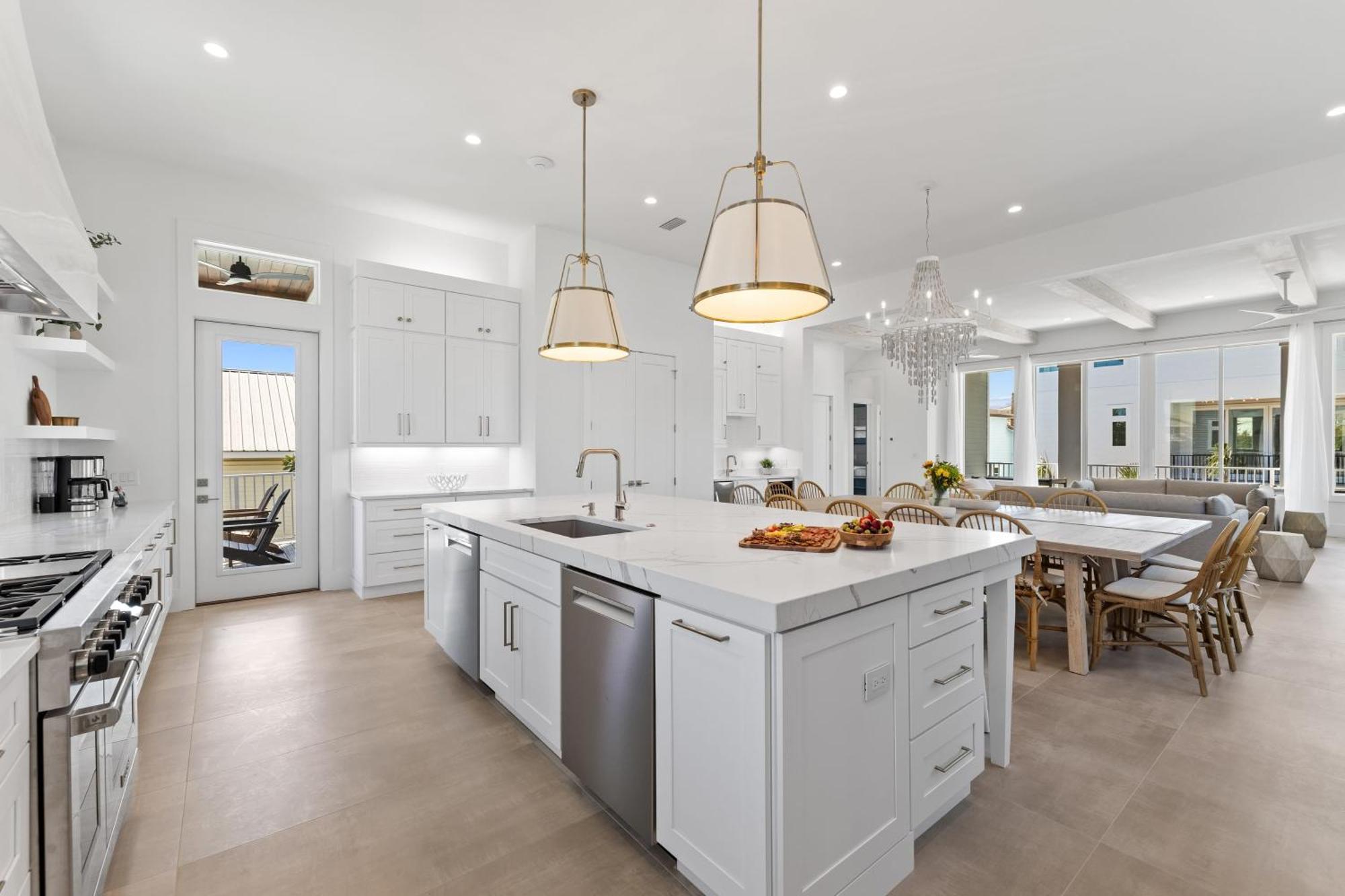 Villa Emerald Enclave By Avantstay 18bdr Buyout Two Stunning Homes By The