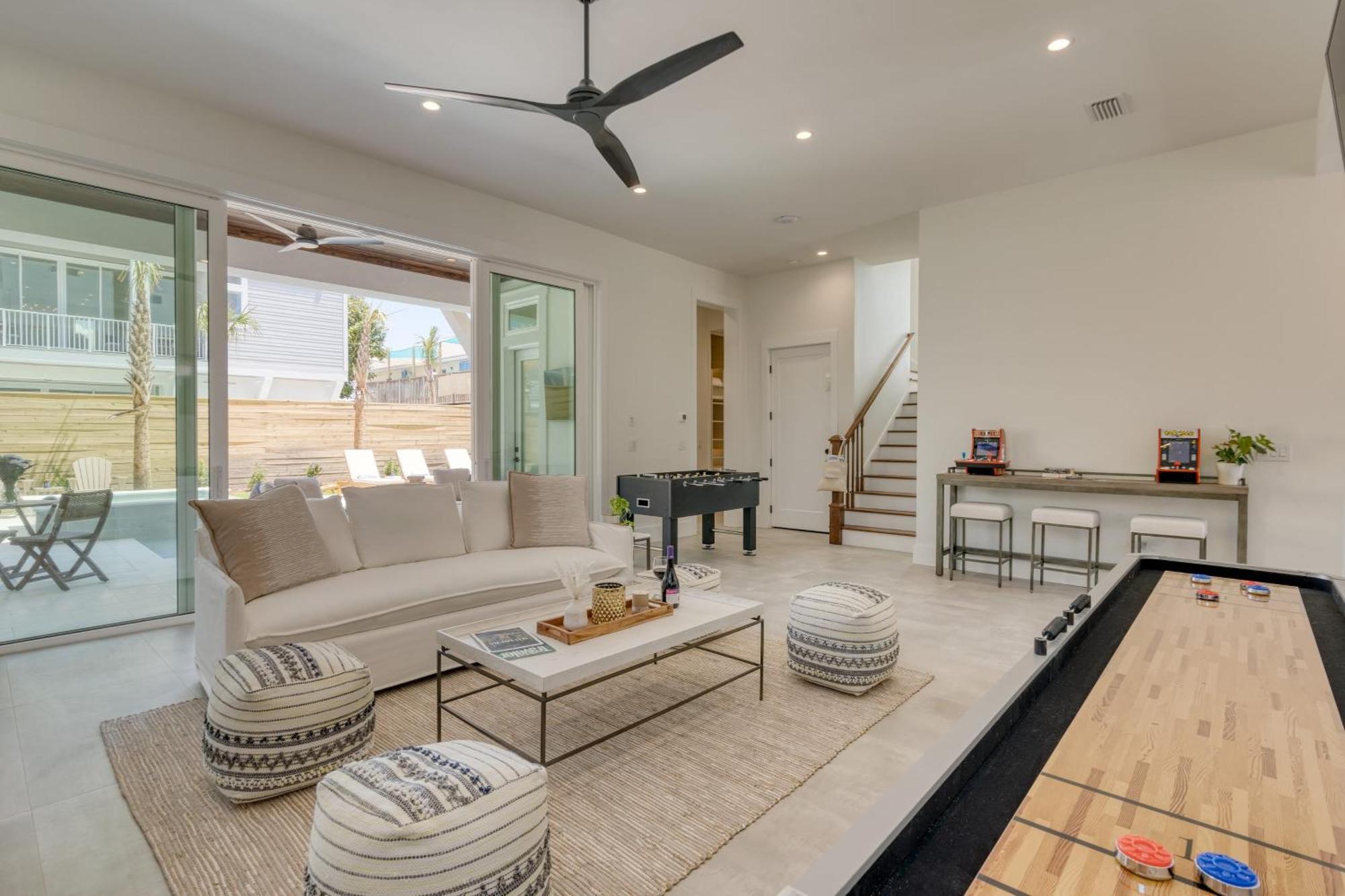 Emerald Enclave By Avantstay 18bdr Buyout Two Stunning Homes By The *