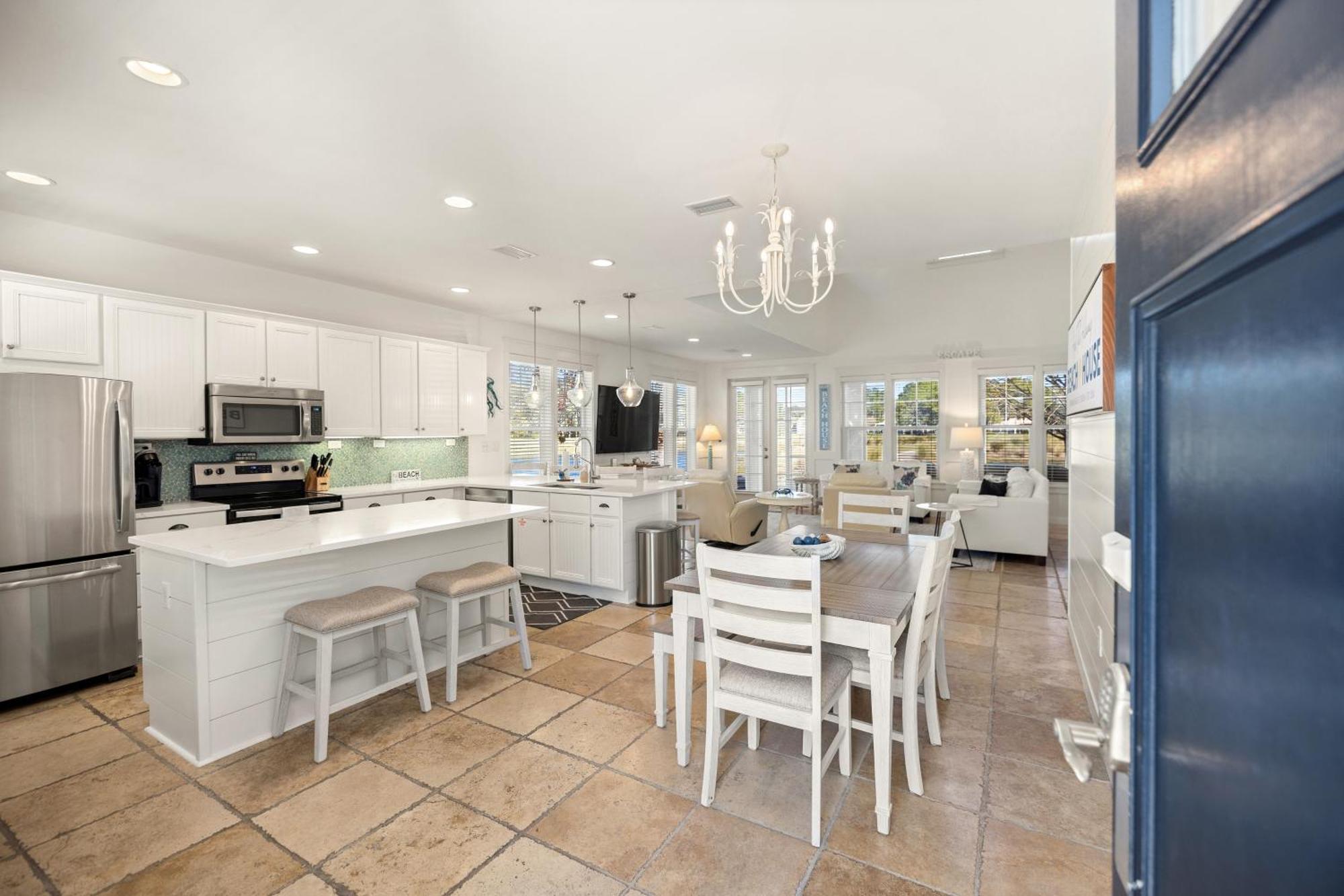 1332 Laurel Grove * Destin