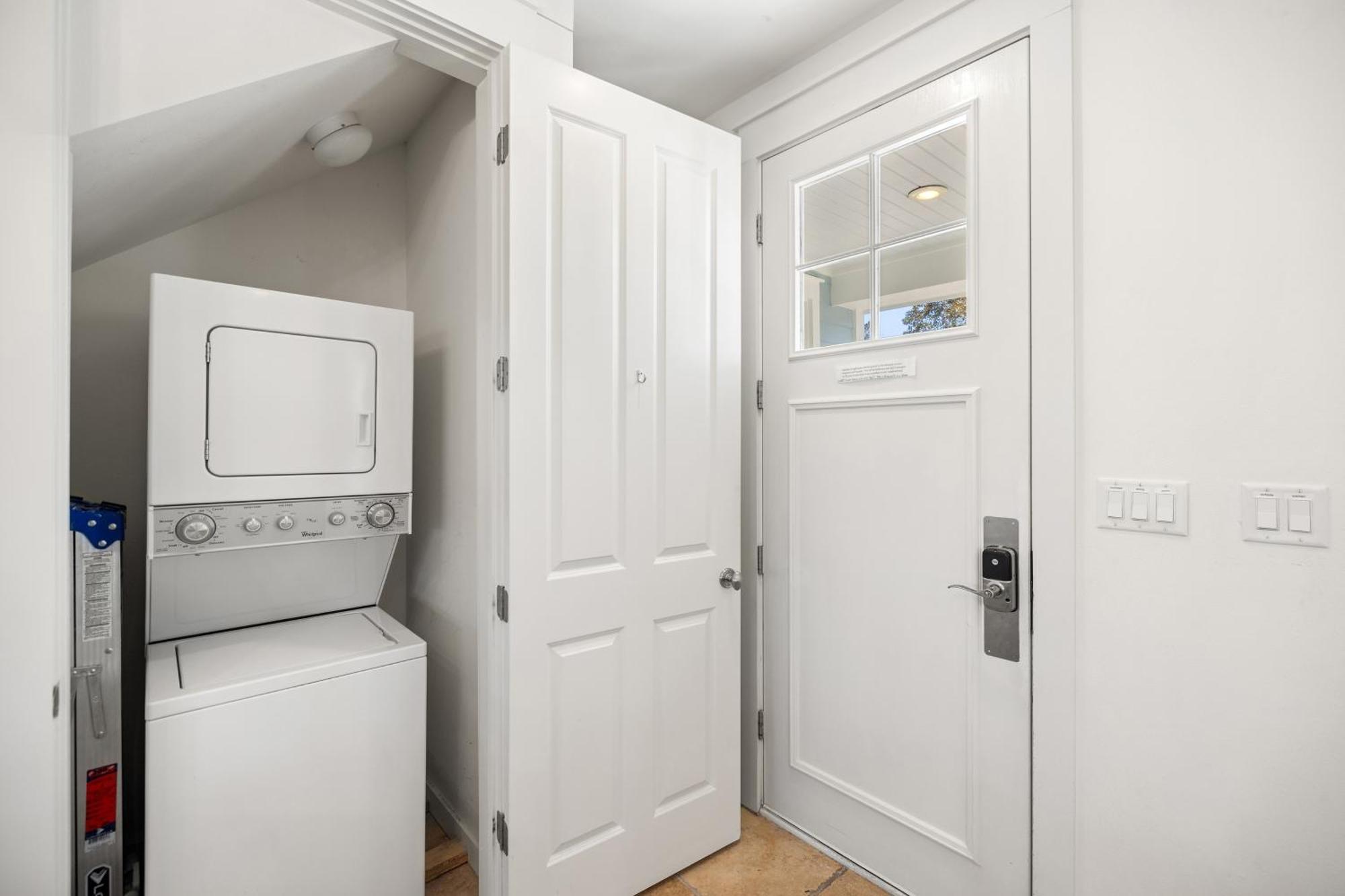 1332 Laurel Grove Holiday home *