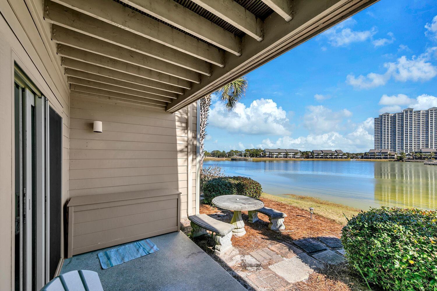 Lakefront 101 Destin