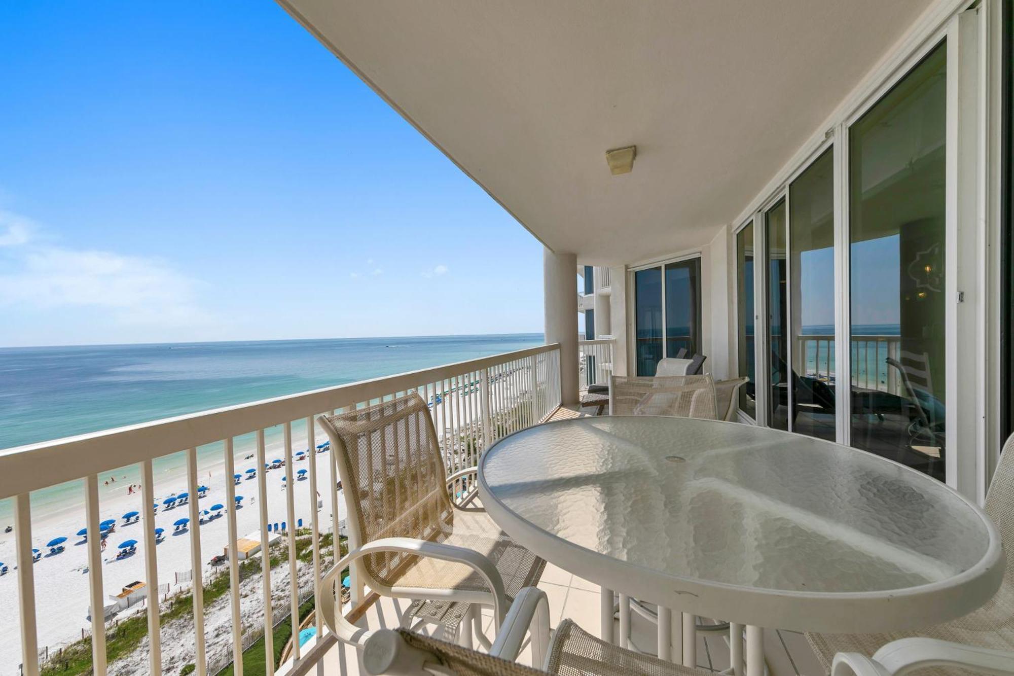 Silver Towers 1003e Gulf Front Sleeps 8 Holiday home