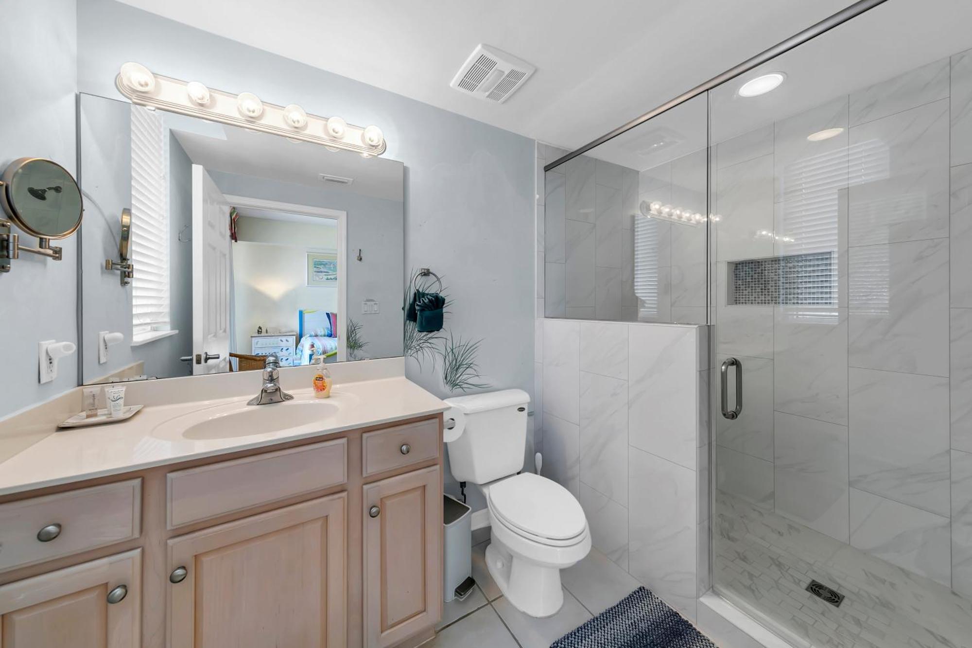 Silver Towers 1003e Gulf Front Sleeps 8 Holiday home *