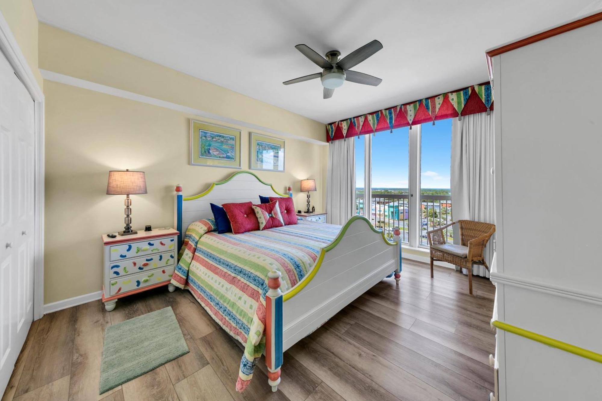Silver Towers 1003e Gulf Front Sleeps 8 Holiday home Destin