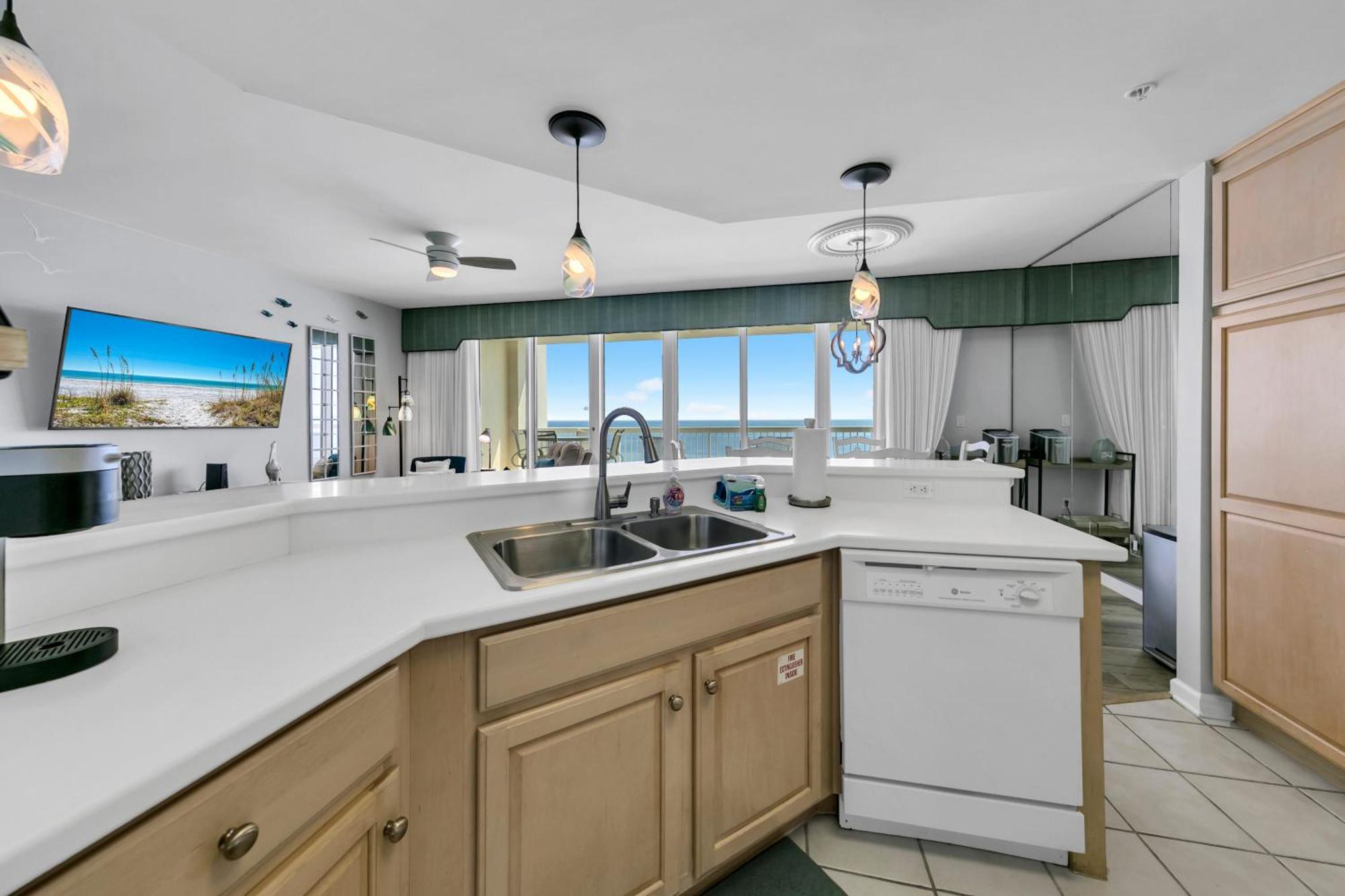 Holiday home Silver Towers 1003e Gulf Front Sleeps 8