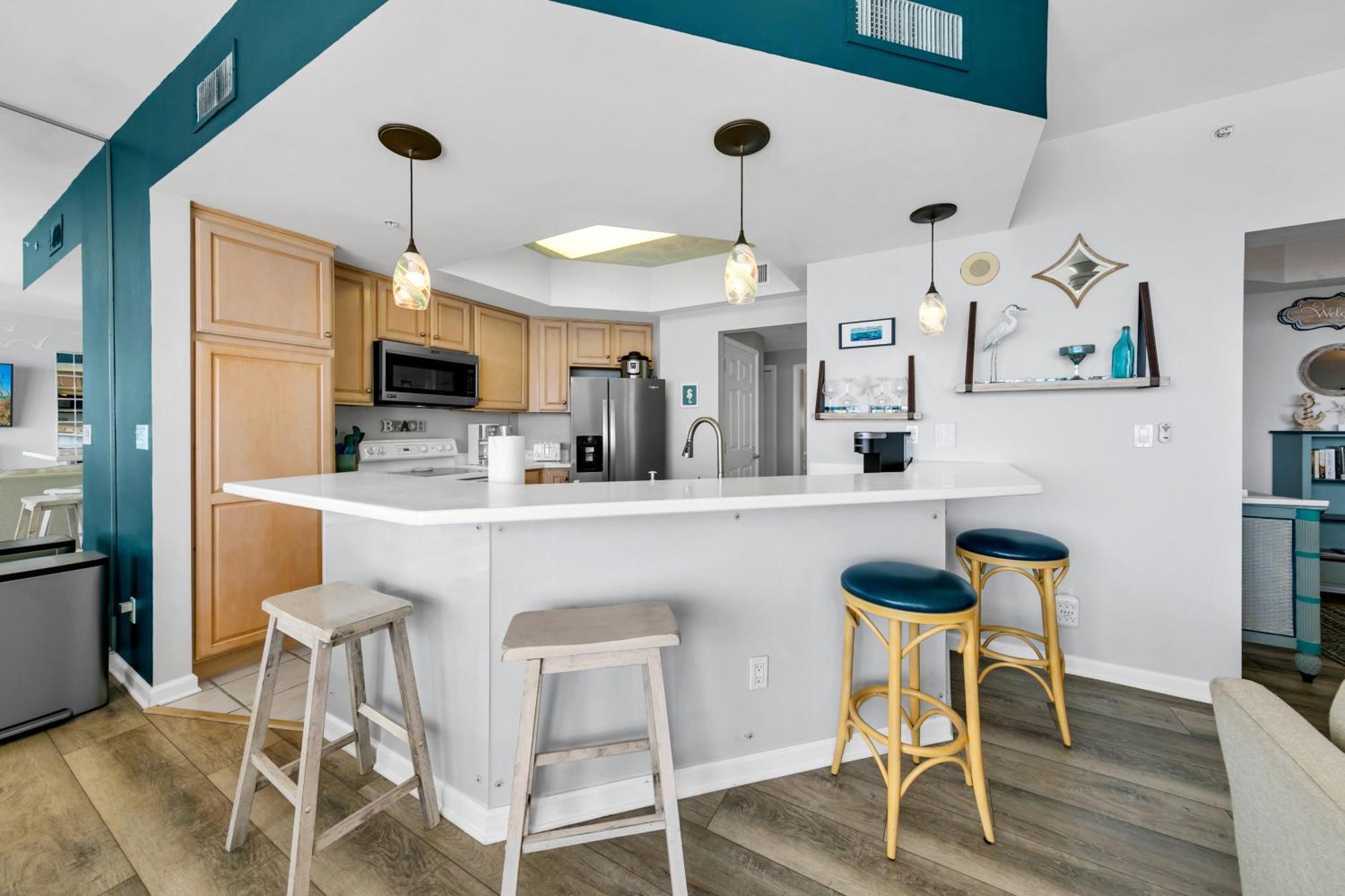 Silver Towers 1003e Gulf Front Sleeps 8 Holiday home Destin