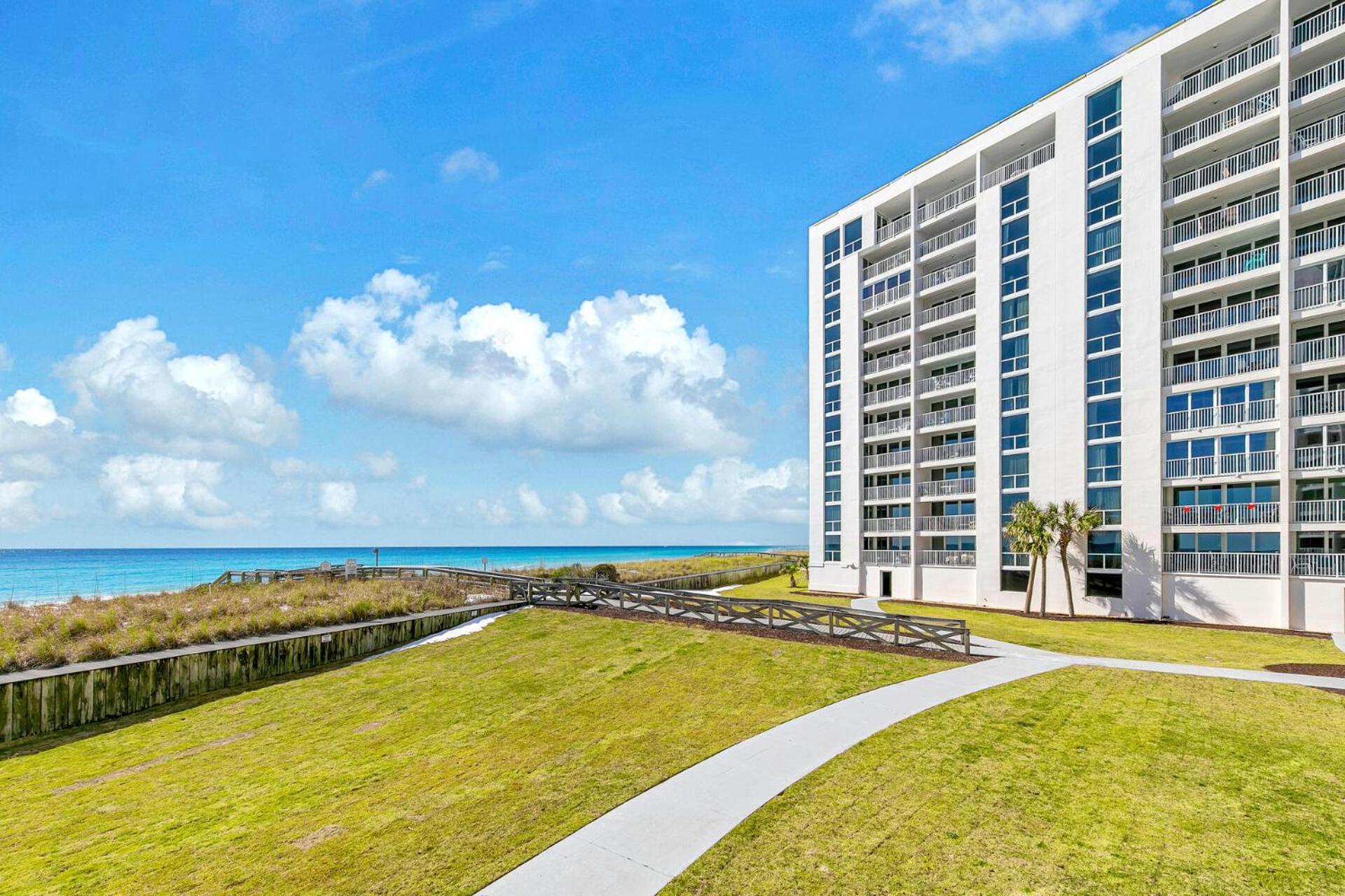 Shoreline Towers 1023 Gulf View Close Access