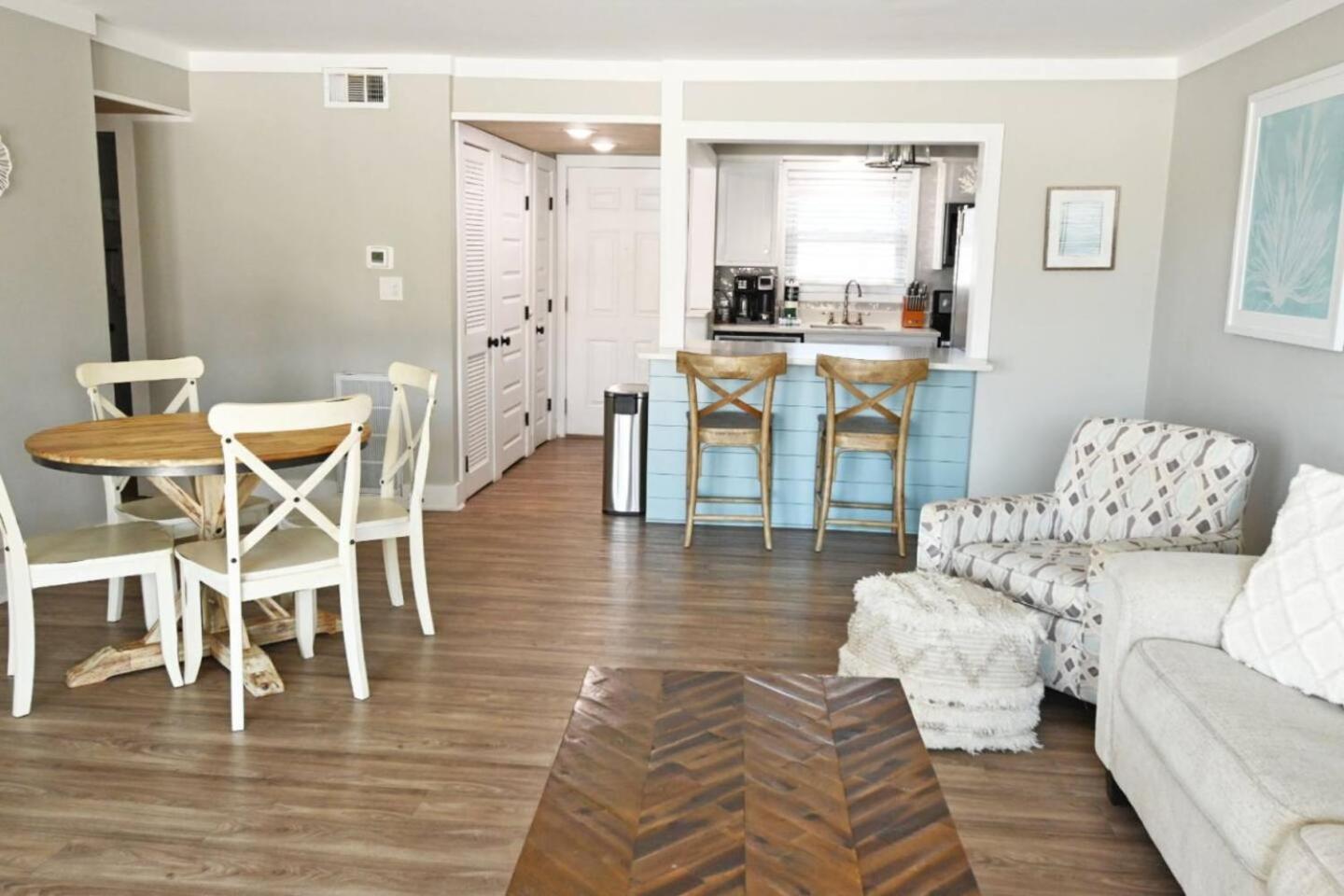 Barefoot Sands Beachfront 2 Bedroom At Sandpiper Cove In Fl Unit 1147 Pet Friendly *