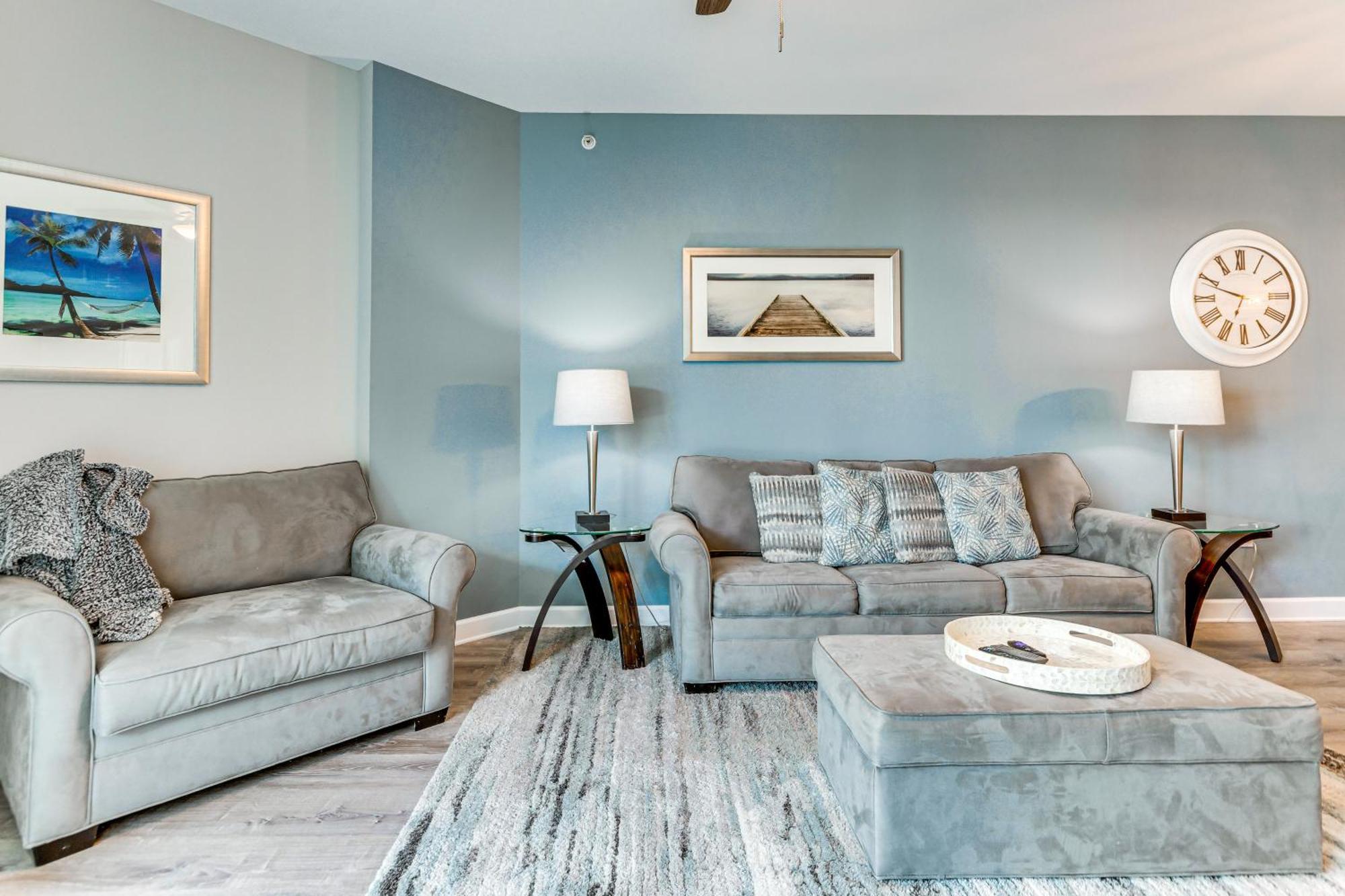 Apartment 1 Mi To Henderson With Perks! Destin