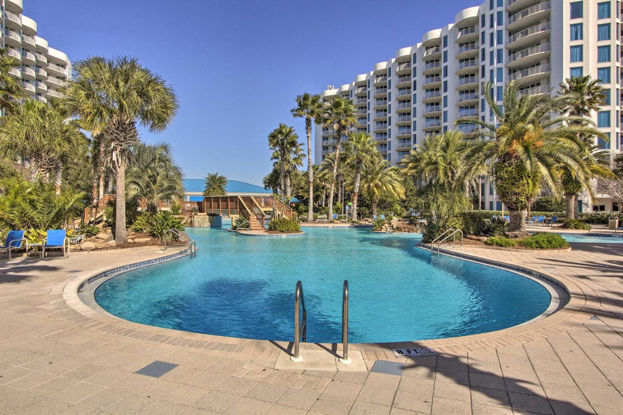 Apartment 1 Mi To Henderson With Perks! *
