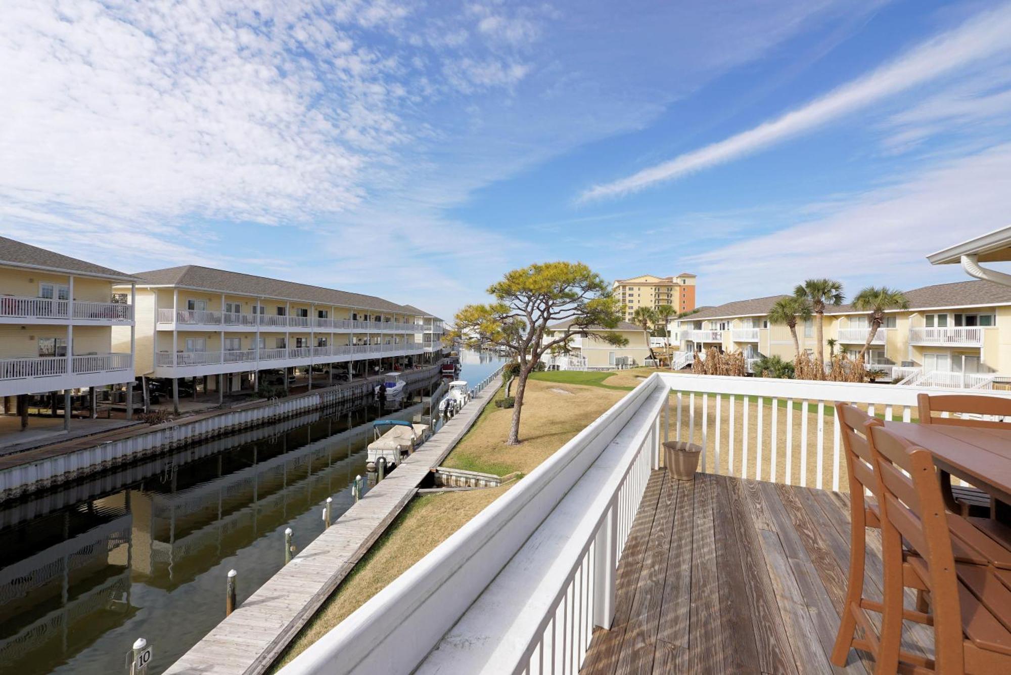 Sandpiper Cove 2043 *