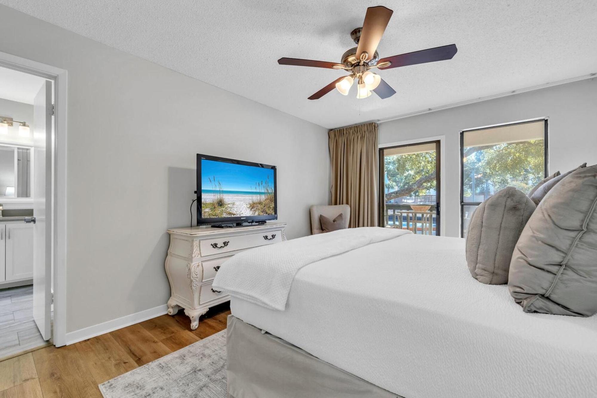 Apartment Tops'l Tennis Village 26 Destin