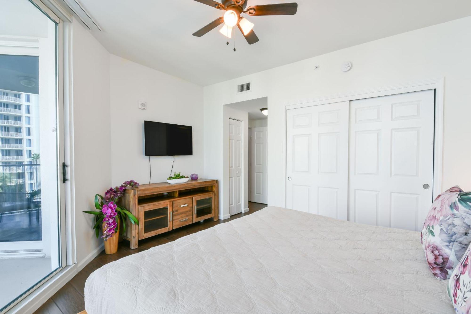 The Palms Of 1507 Junior Apartment