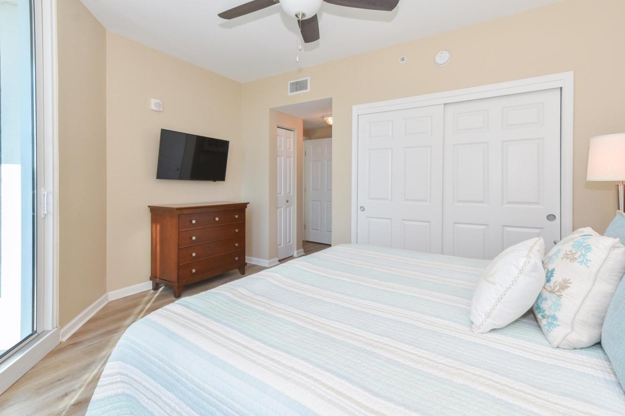 The Palms Of 1413 Junior Apartment
