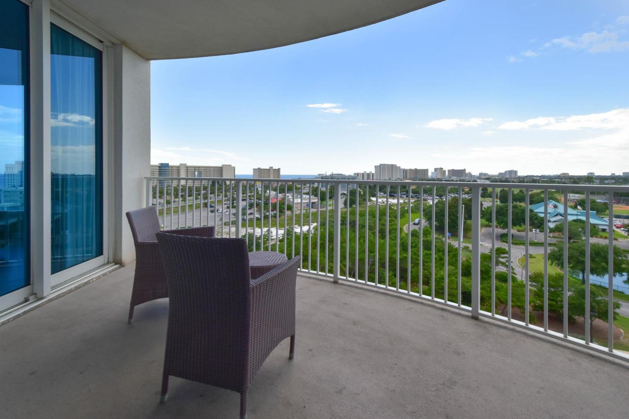 The Palms Of 2816 Apartment