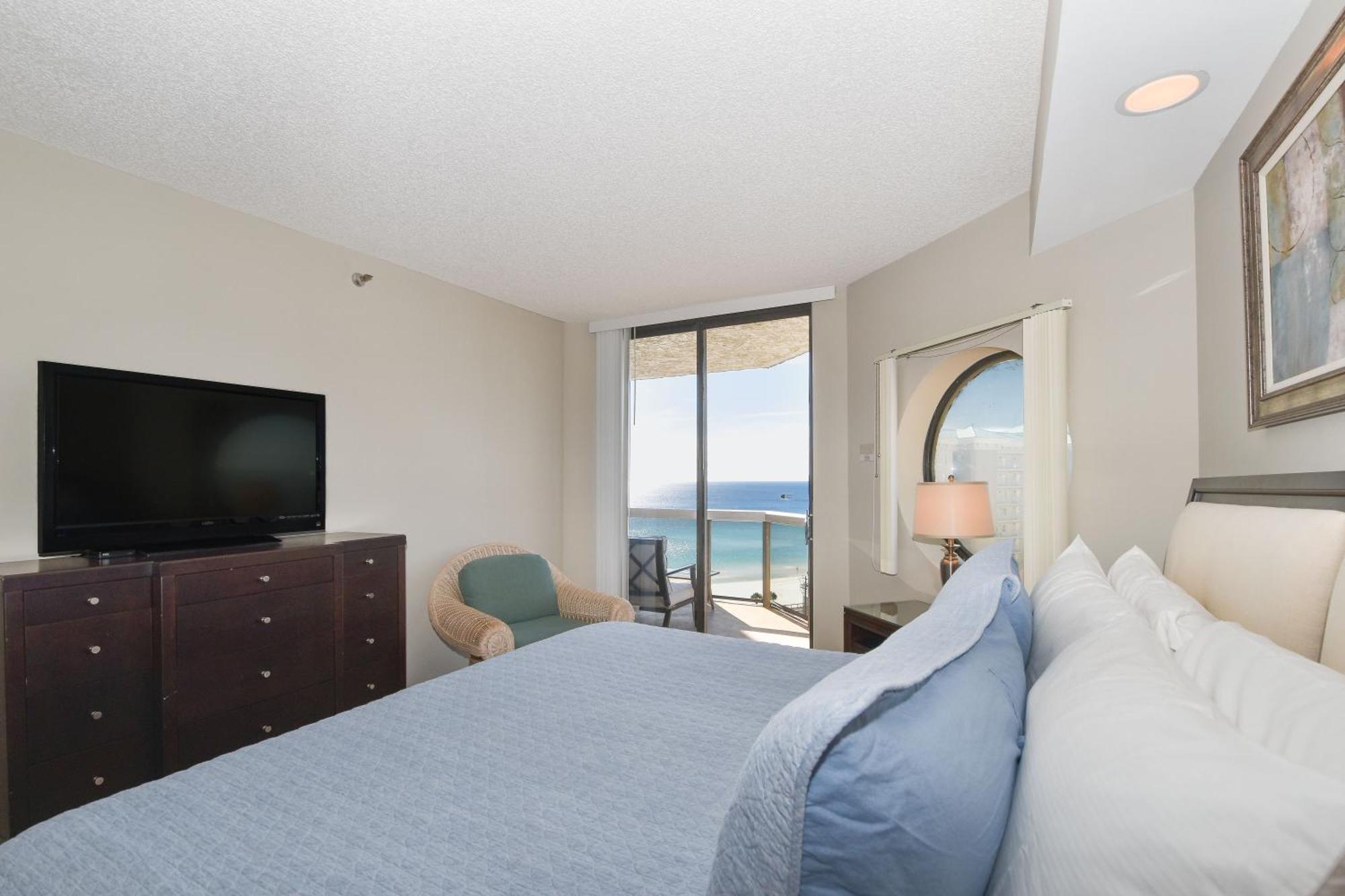 Surfside 1010 Apartment