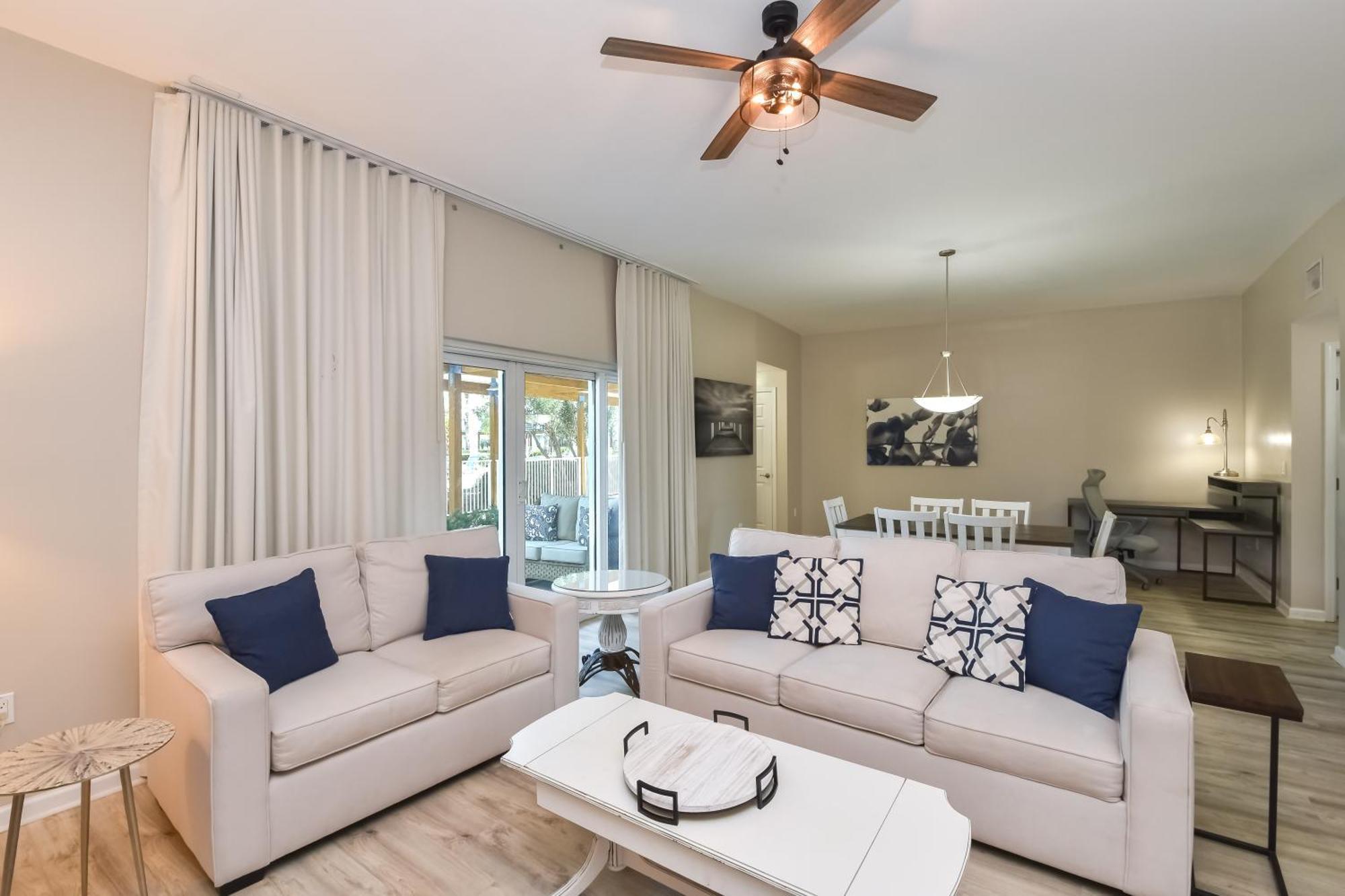 The Palms Of 3103 Apartment