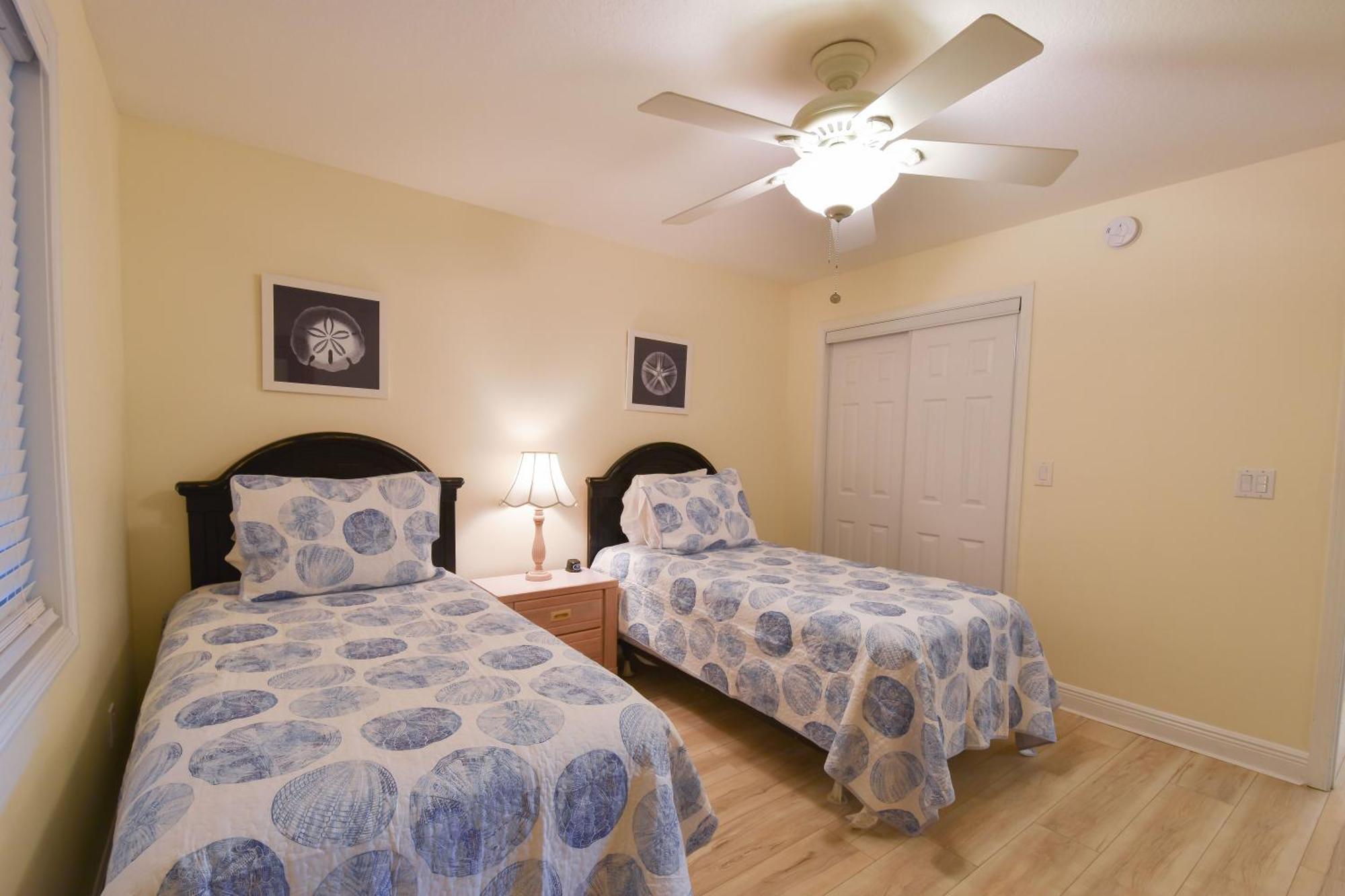 Apartment Towers 92 Destin