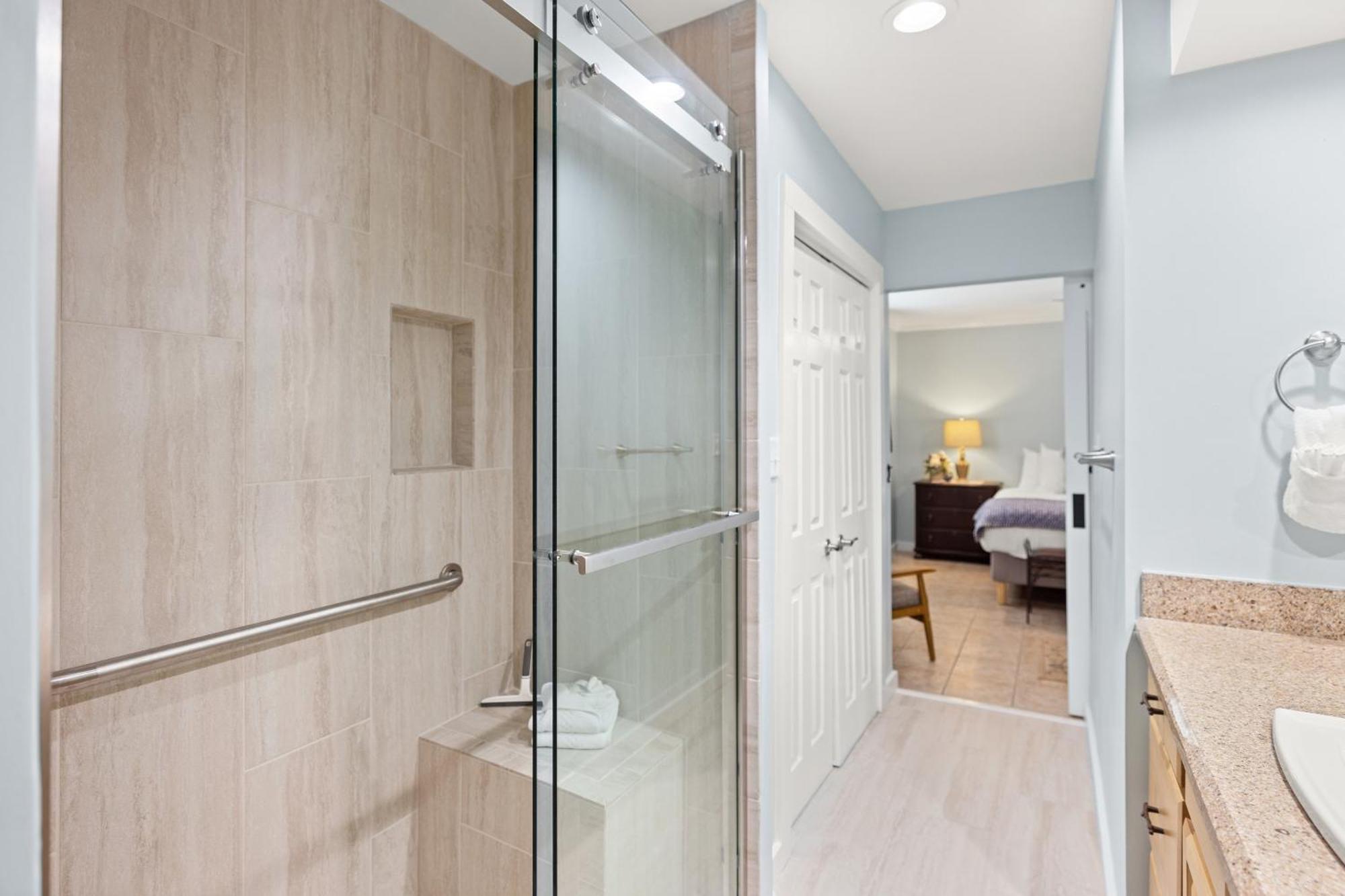 Apartment 9b Seascape