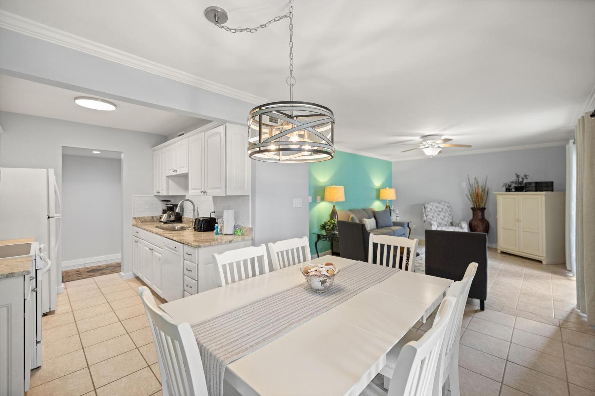 Apartment 9b Seascape