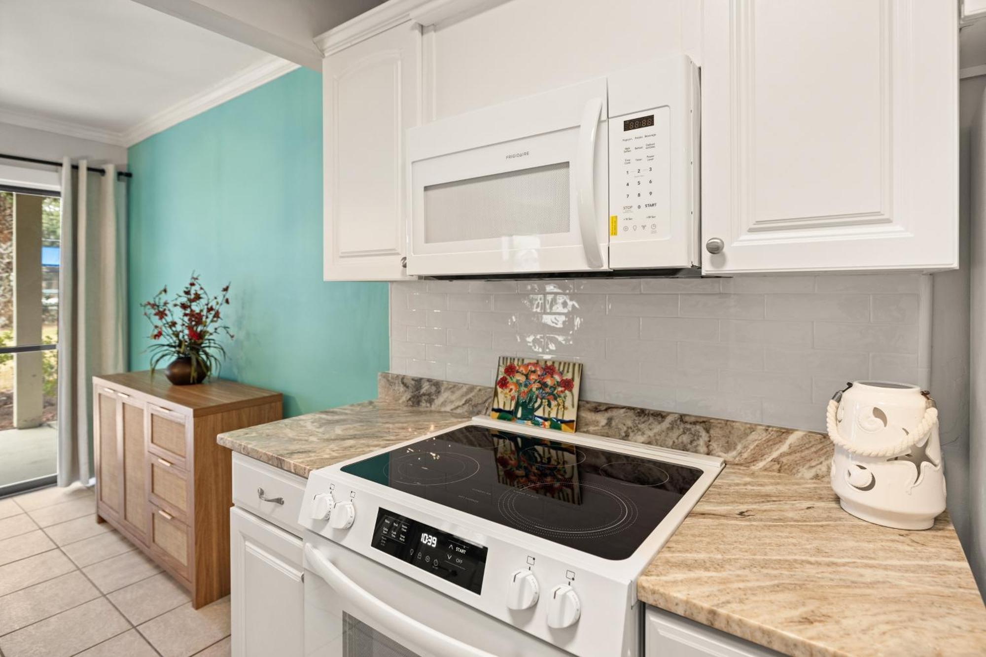 9b Seascape Apartment